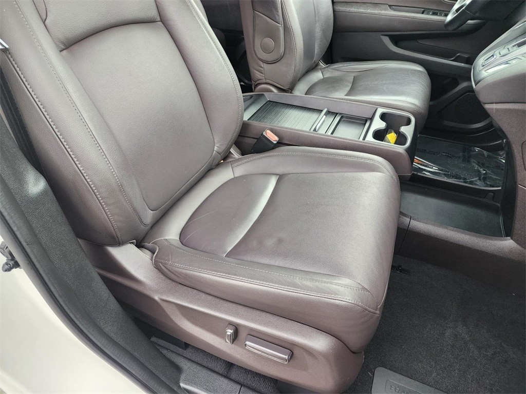 Certified, 2019 Honda Odyssey EX-L, White, H242239A-16