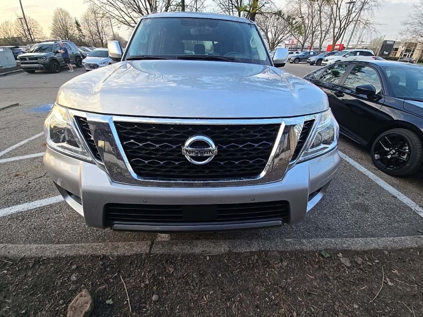 View vehicle photo 3