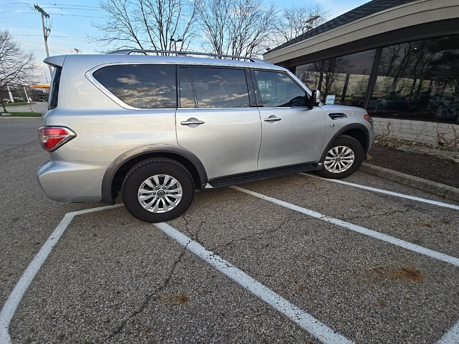 View vehicle photo 6