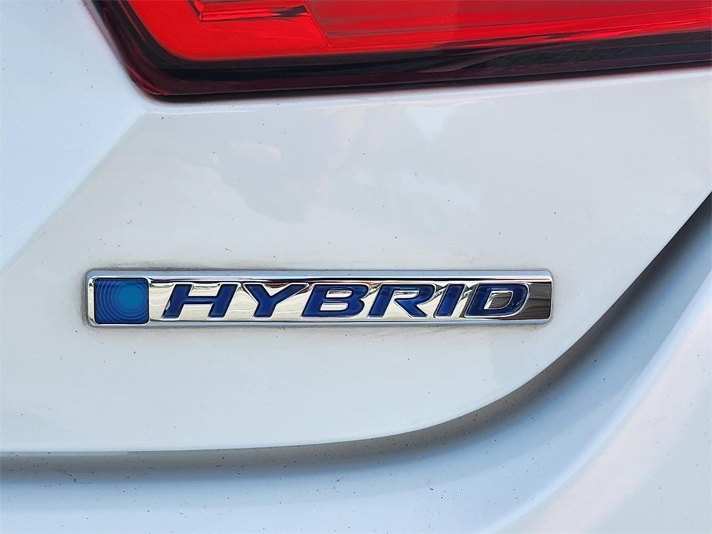 Used, 2021 Honda Accord Hybrid EX-L, White, H250234A-9