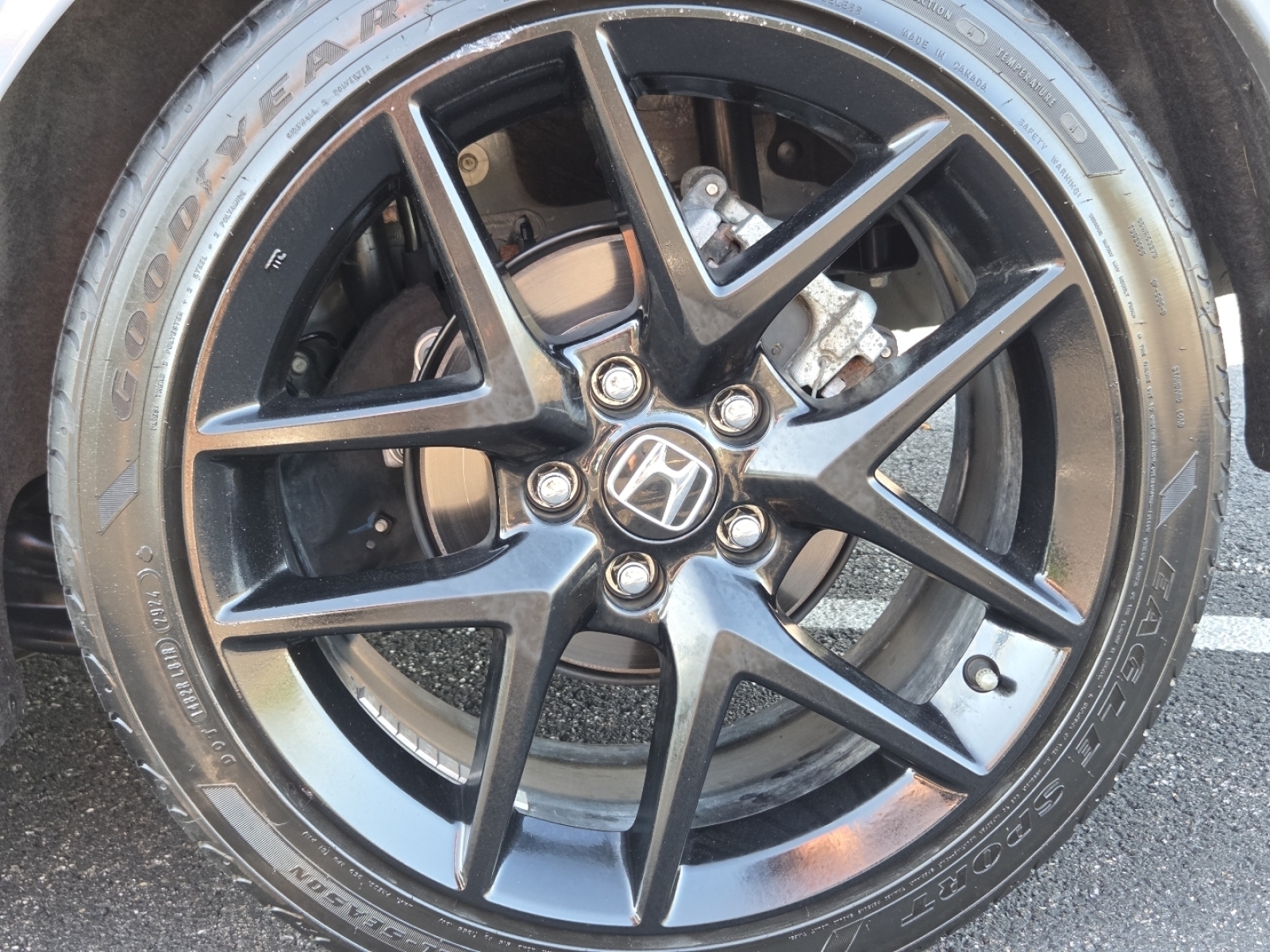 2024 Honda Civic Hatchback Sport - Photo 16