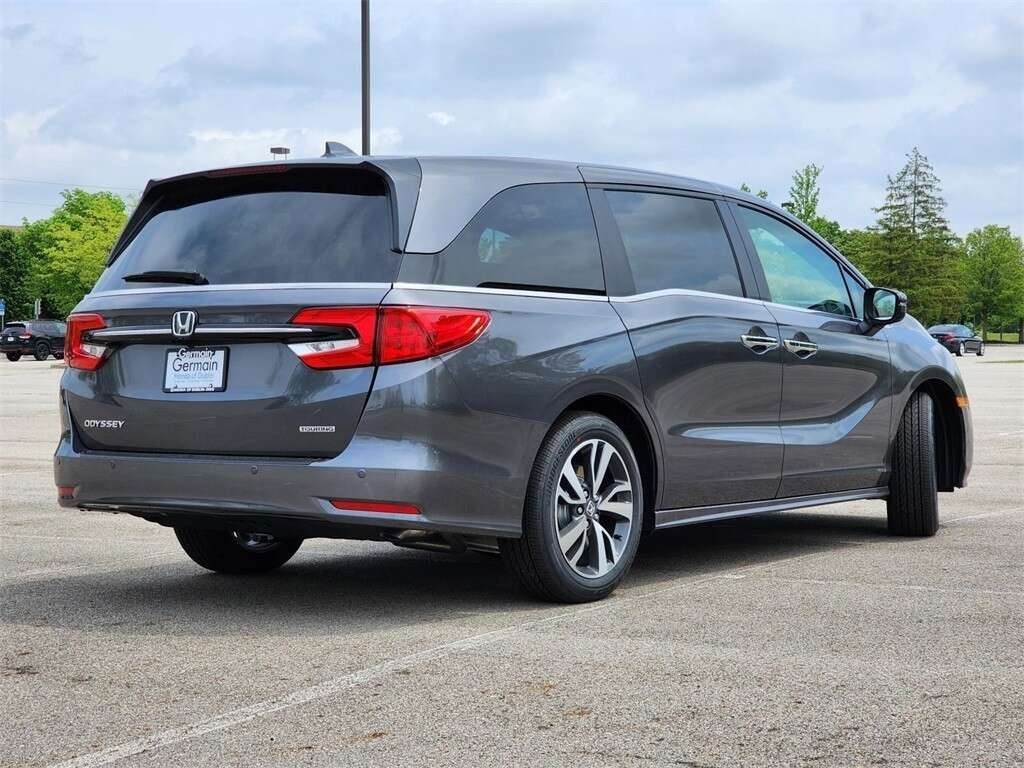 New, 2024 Honda Odyssey Touring, Gray, H242055-15