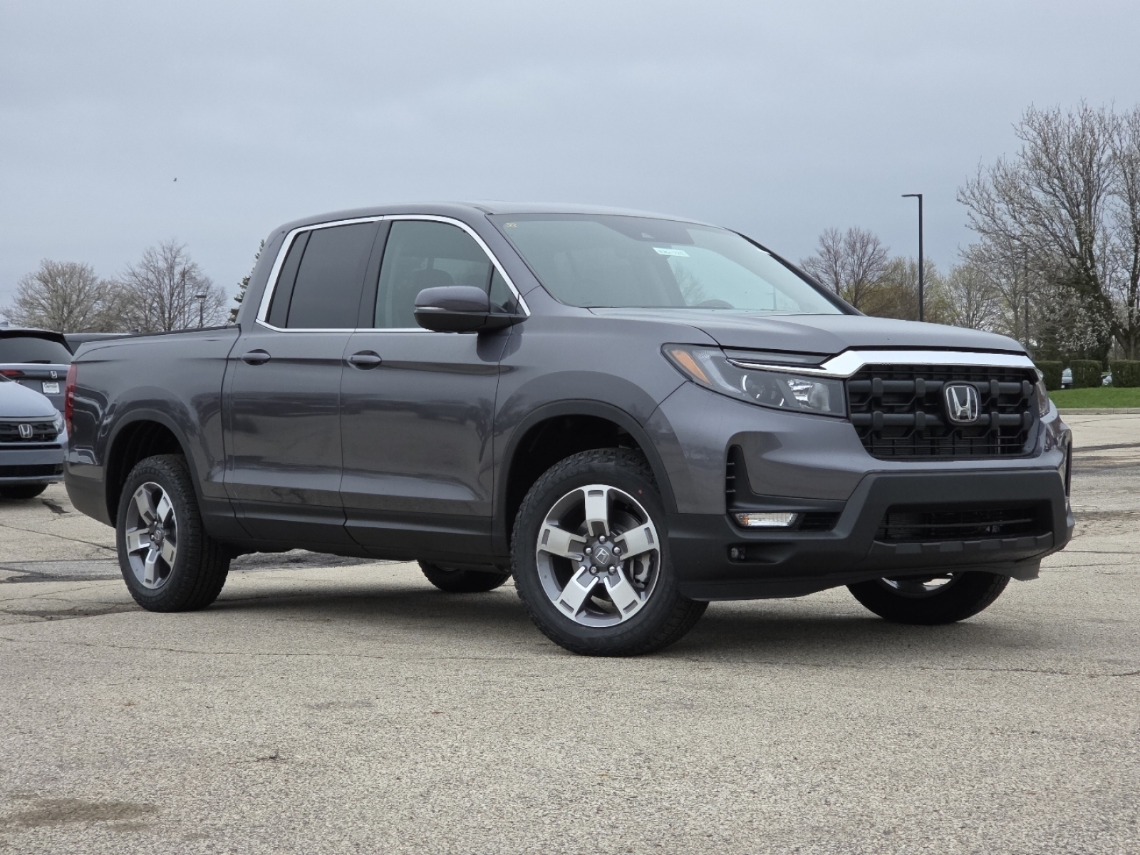 View vehicle photo 2