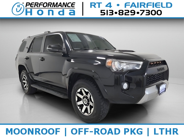 2018 Toyota RAV4 LE, JJ199339, Photo 1