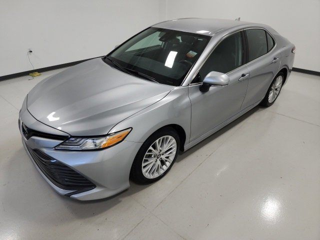 Certified, 2019 Toyota Camry XLE Auto, Silver, KU723984A-6