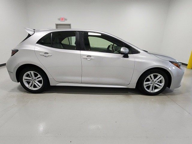 Used, 2019 Toyota Corolla Hatchback SE CVT, Silver, K3038376-17