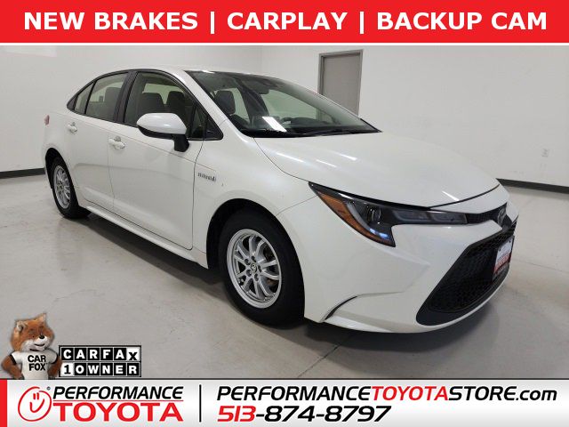 2020 Toyota Camry XLE Auto, LU978118A, Photo 1