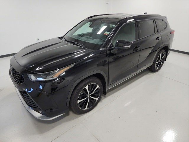 Certified, 2021 Toyota Highlander XSE AWD, Black, MS102397-6