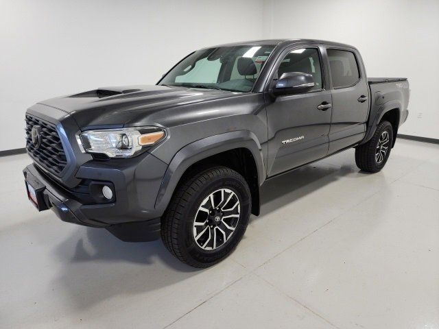 Certified, 2021 Toyota Tacoma 4WD TRD Sport Double Cab 5' Bed V6 AT, Gray, MM396907-6