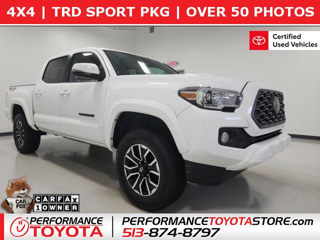2017 Toyota Tacoma TRD Sport Double Cab 5' Bed V6 4x4 AT, HM081943A, Photo 1