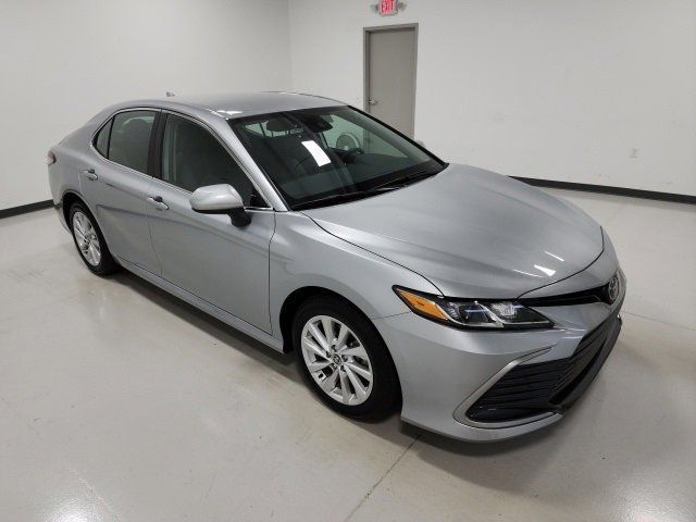 Certified, 2023 Toyota Camry LE Auto AWD, Silver, PU092963-5