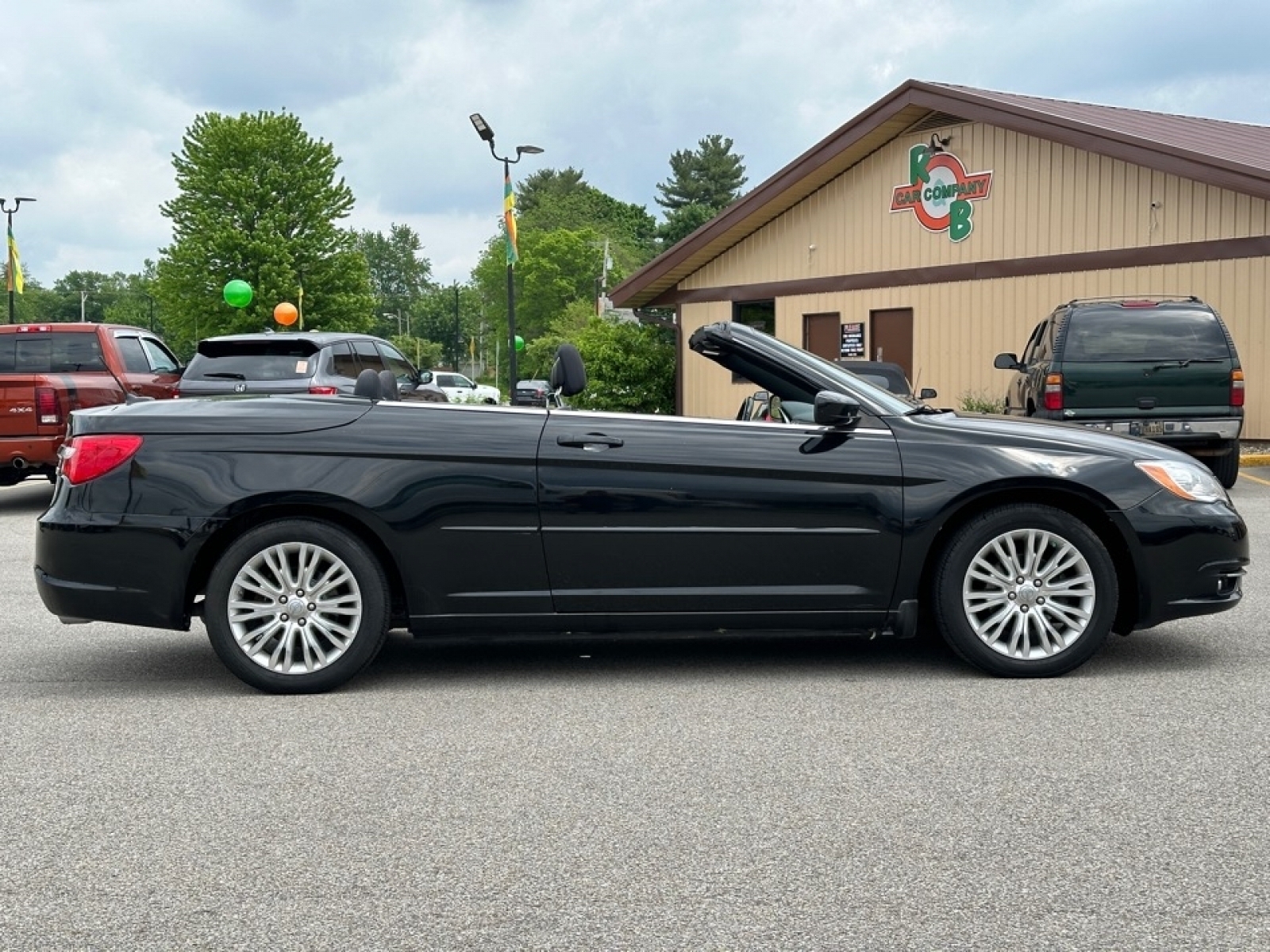 2013 Chrysler 200