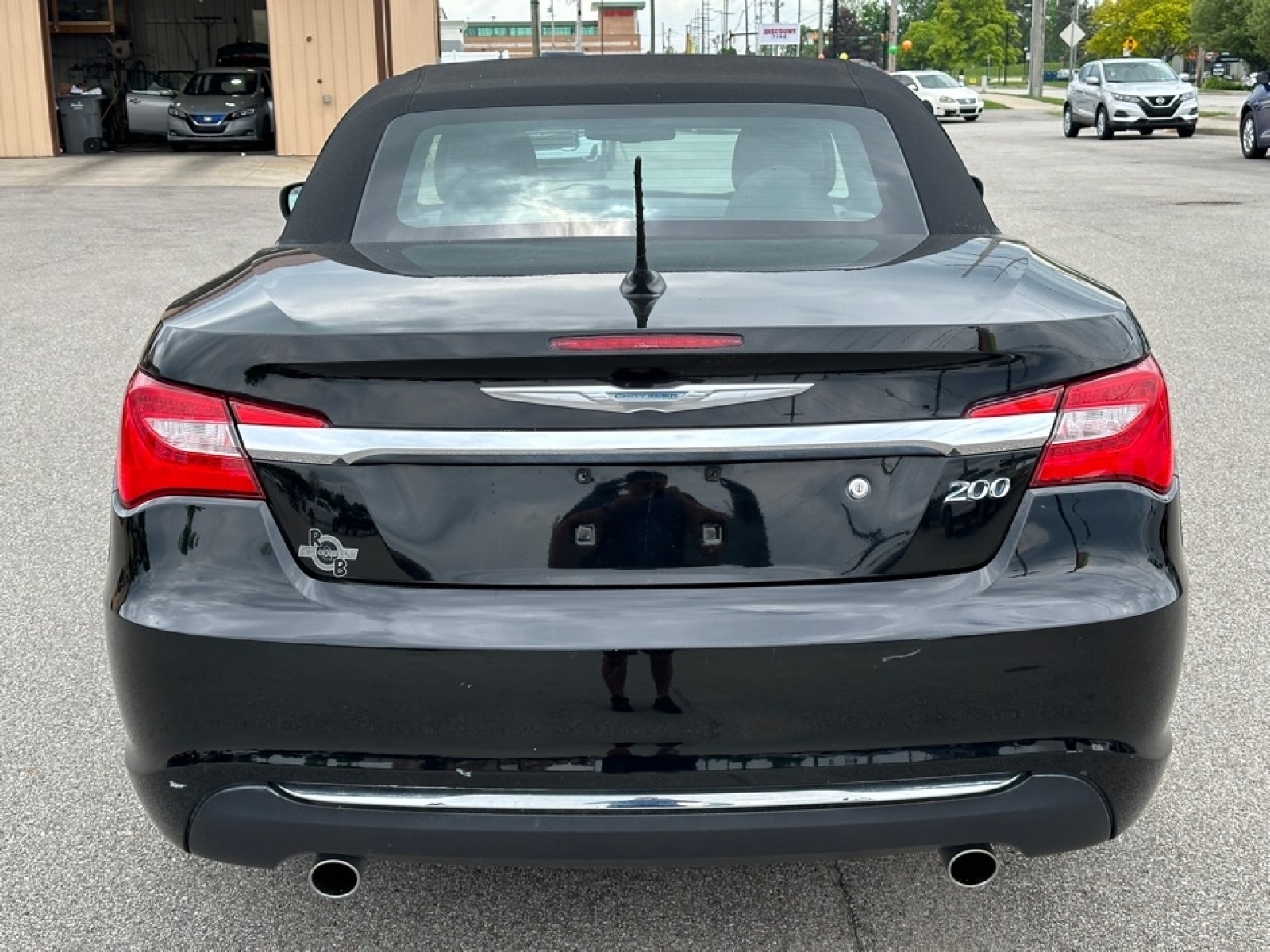 2013 Chrysler 200