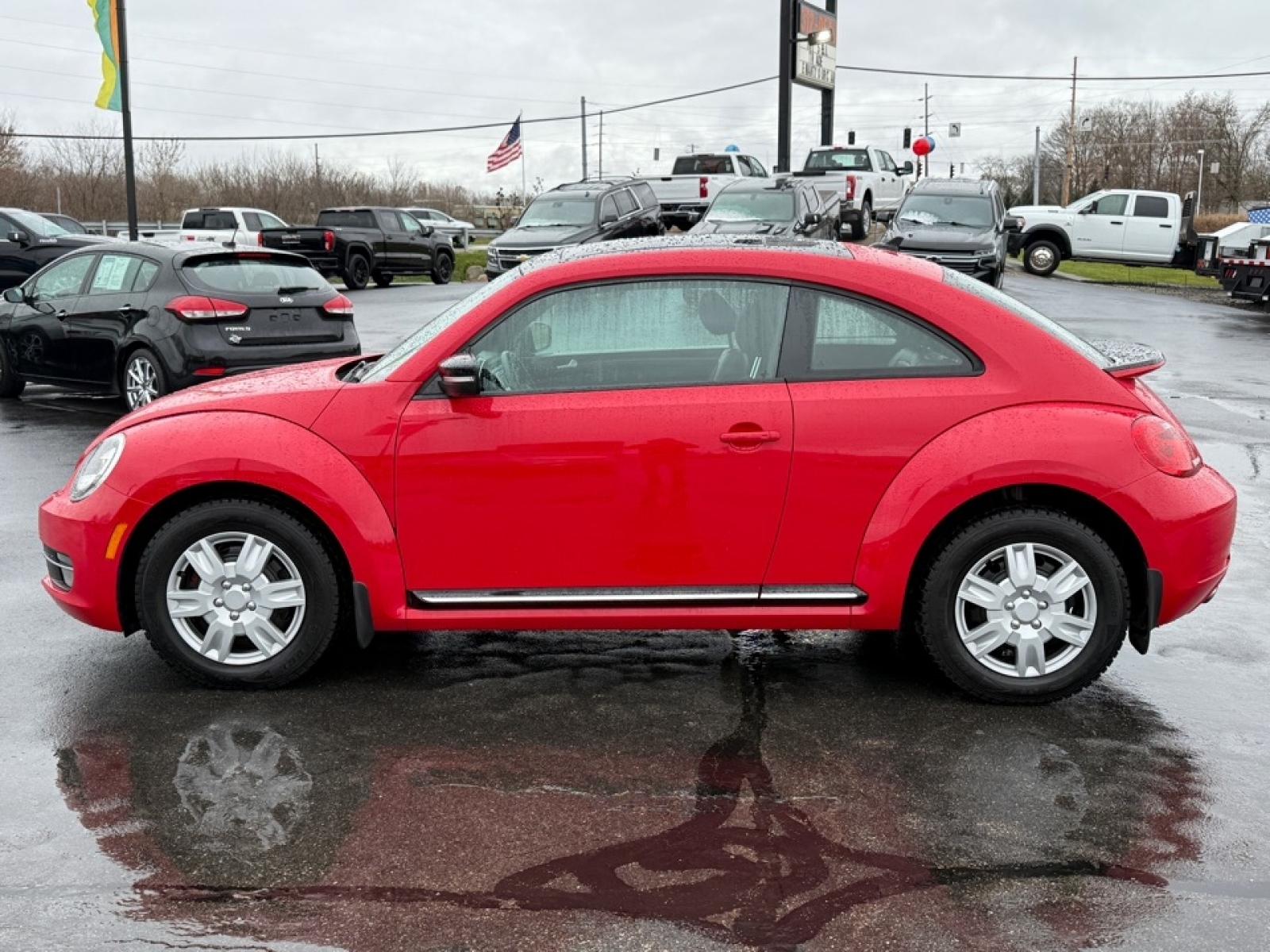 2013 Volkswagen Beetle image