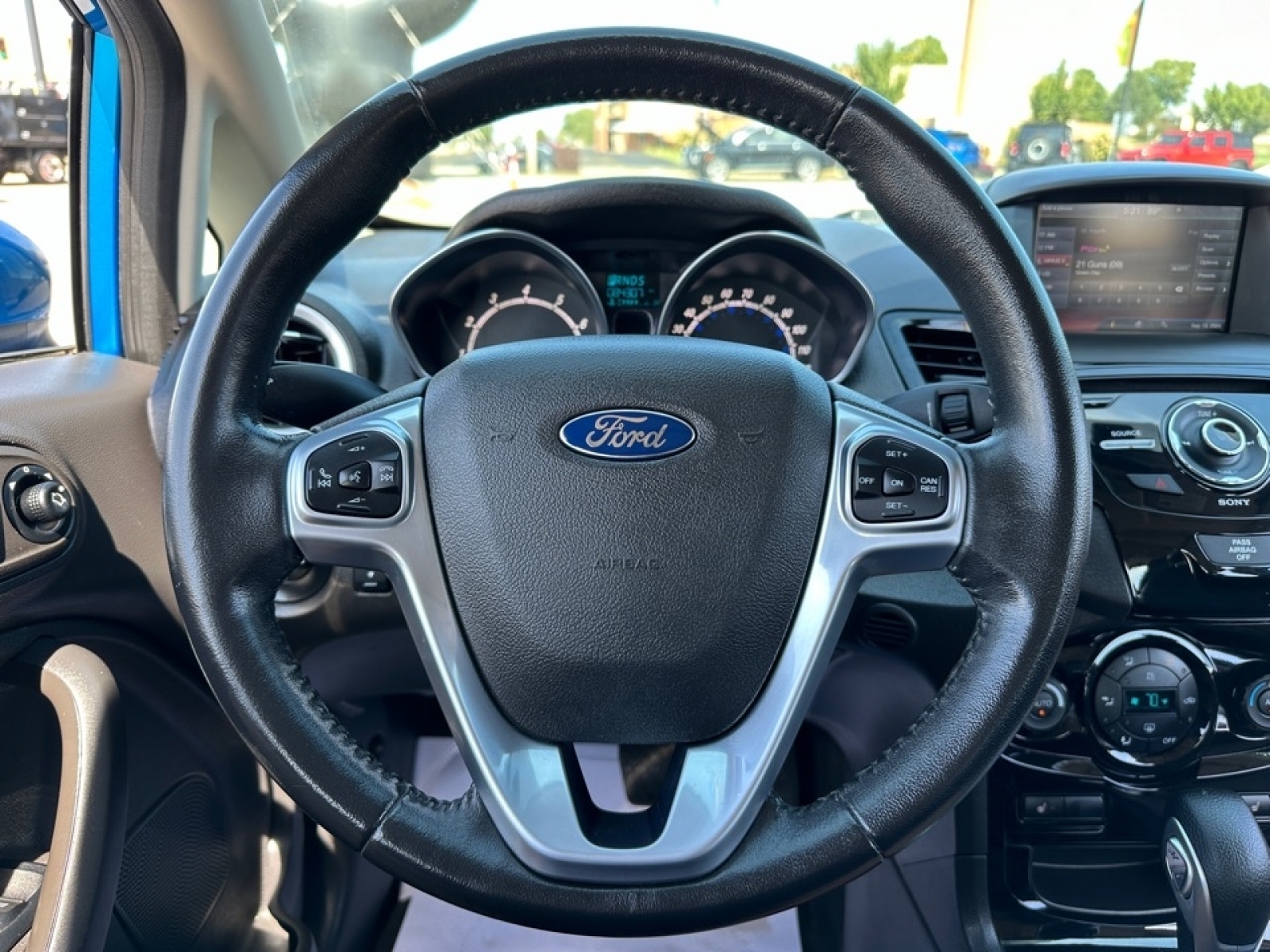 2014 Ford Fiesta image