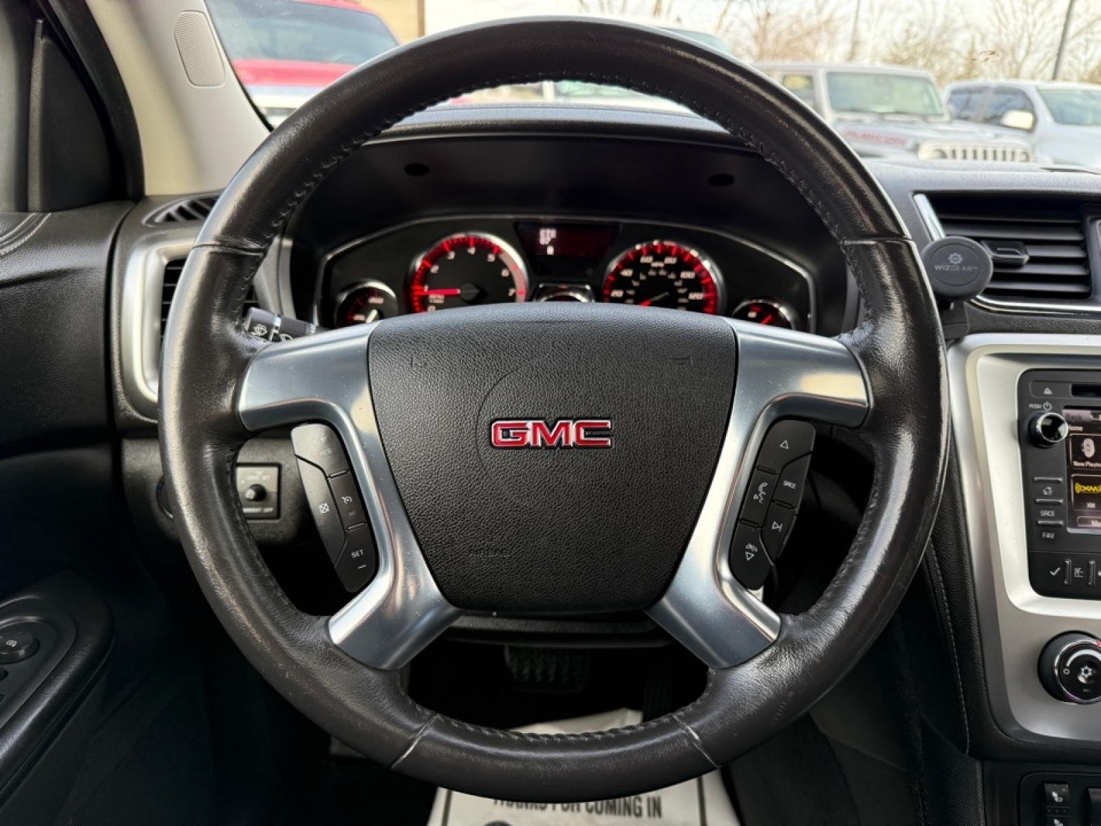 2014 GMC Acadia image