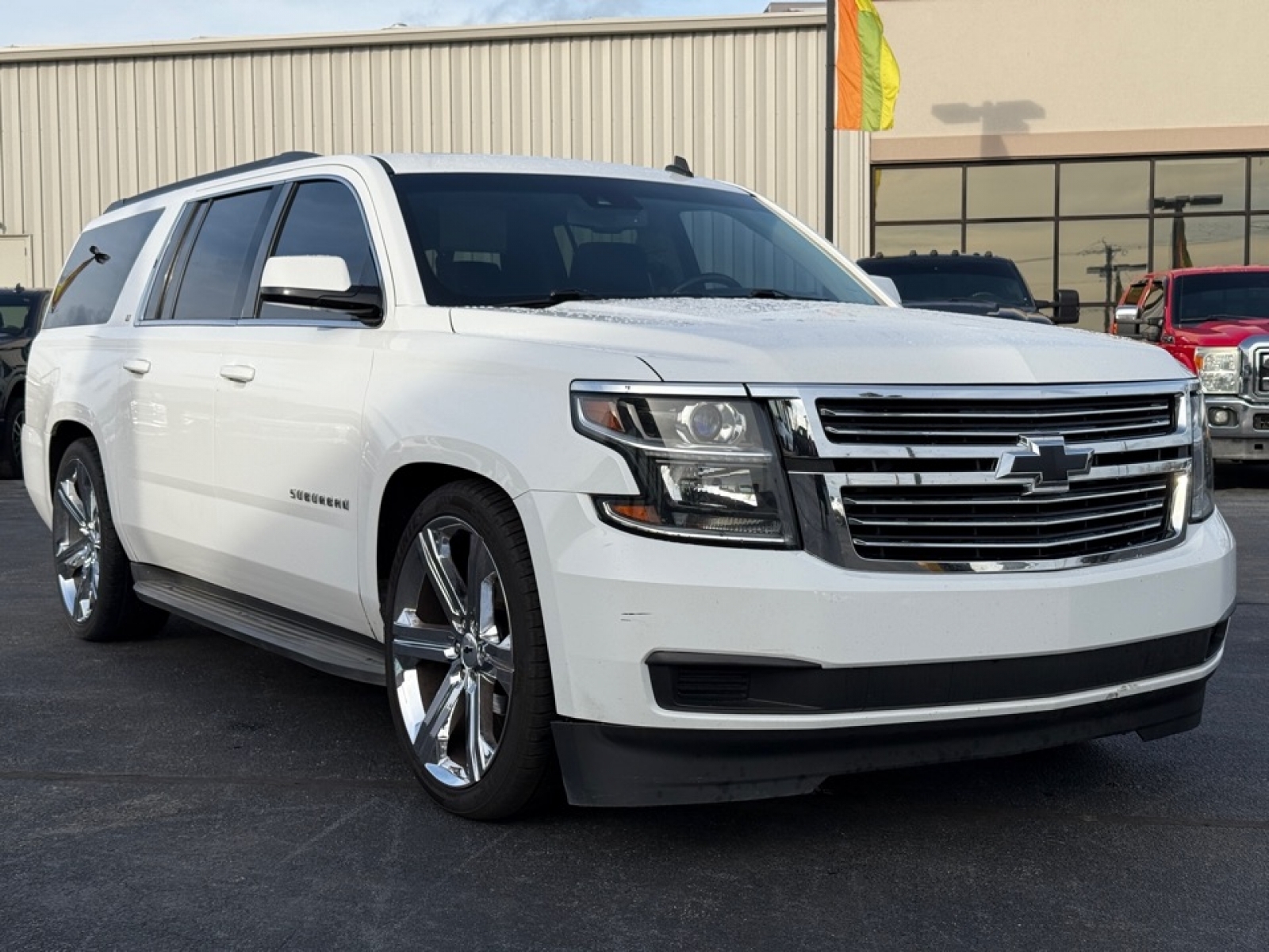 2015 Chevrolet Suburban 1500 image