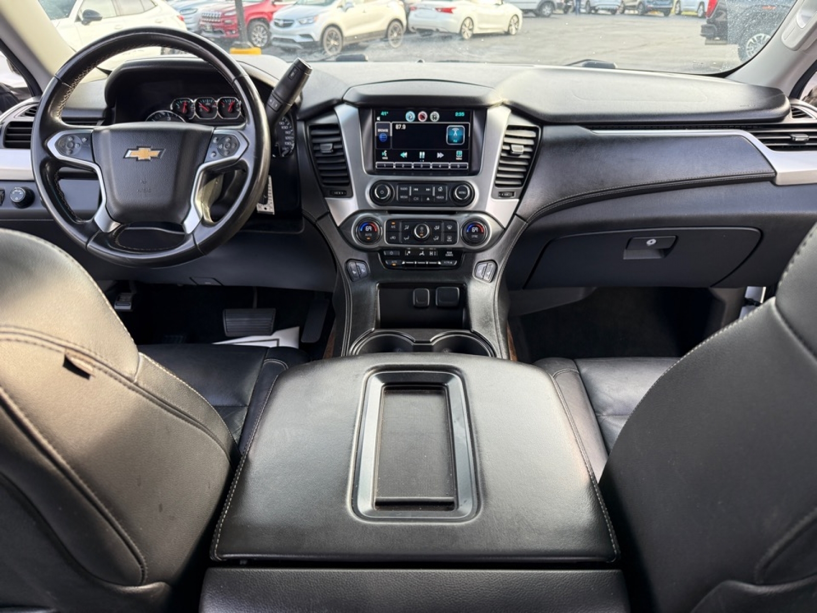 2015 Chevrolet Suburban 1500 image