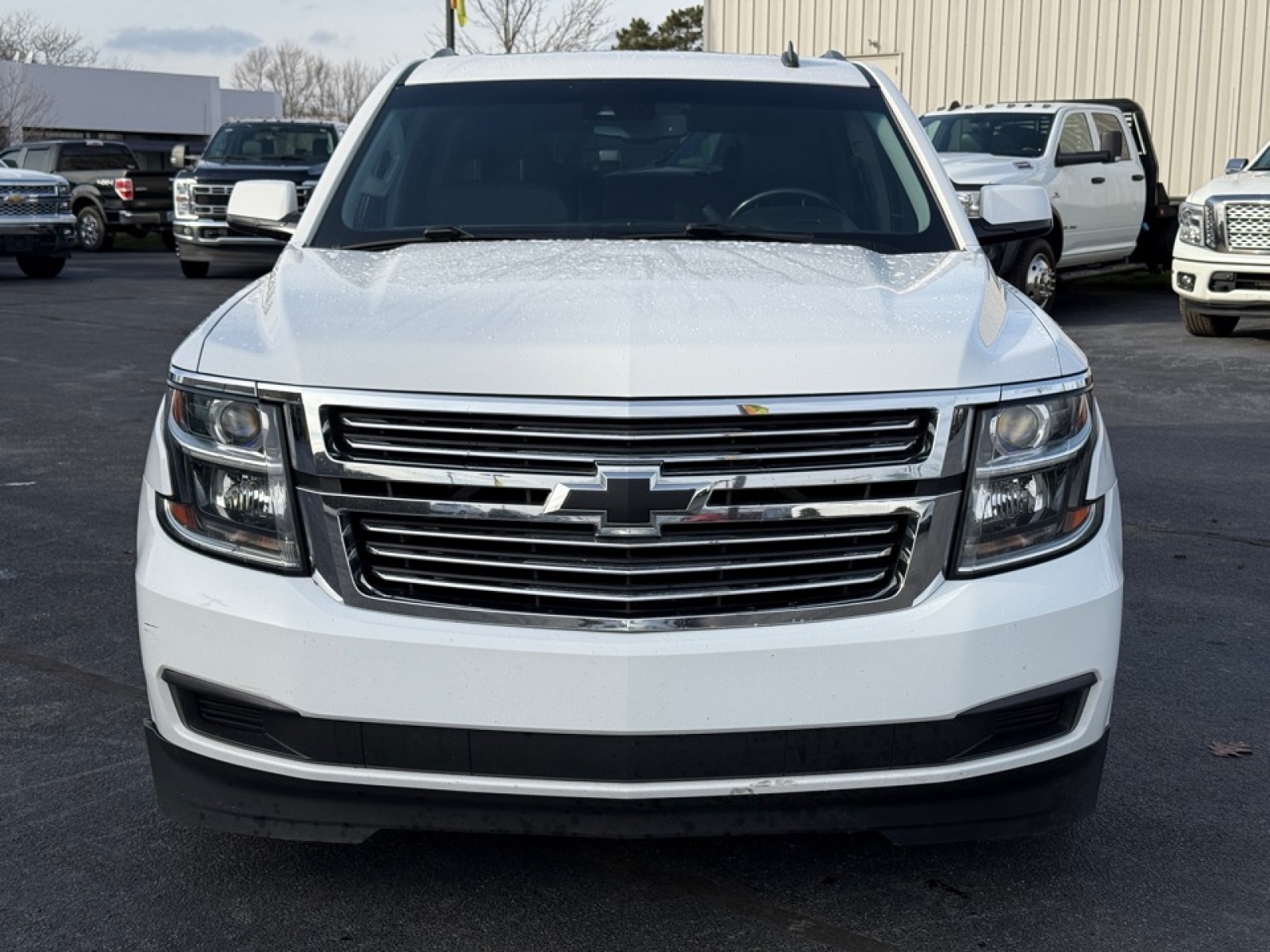 2015 Chevrolet Suburban 1500 image