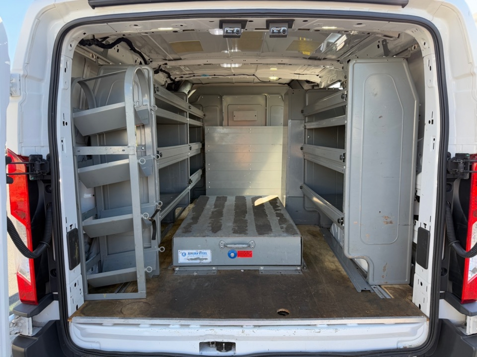 2015 Ford Transit-250 T-250 130