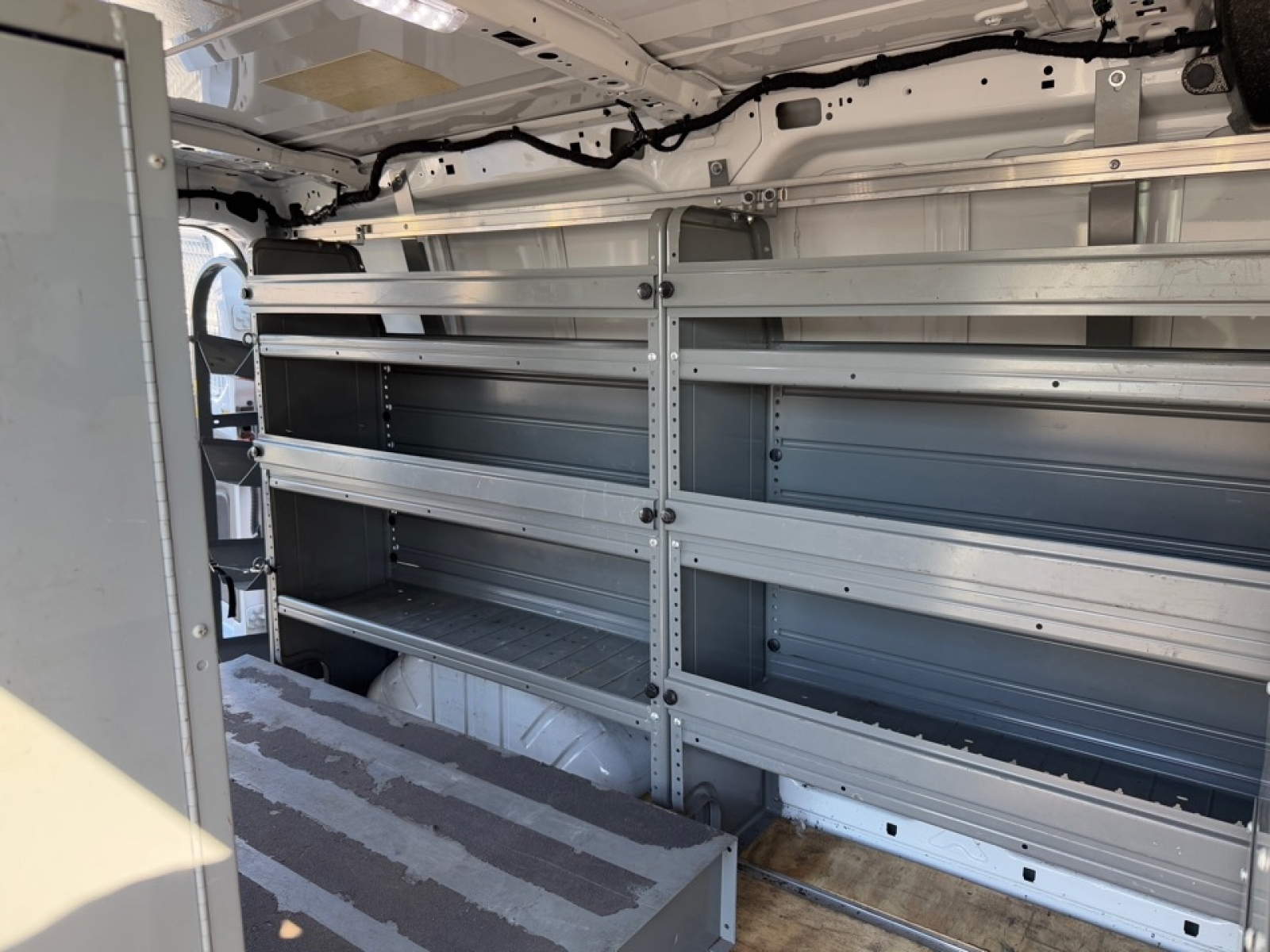 2015 Ford Transit-250 T-250 130
