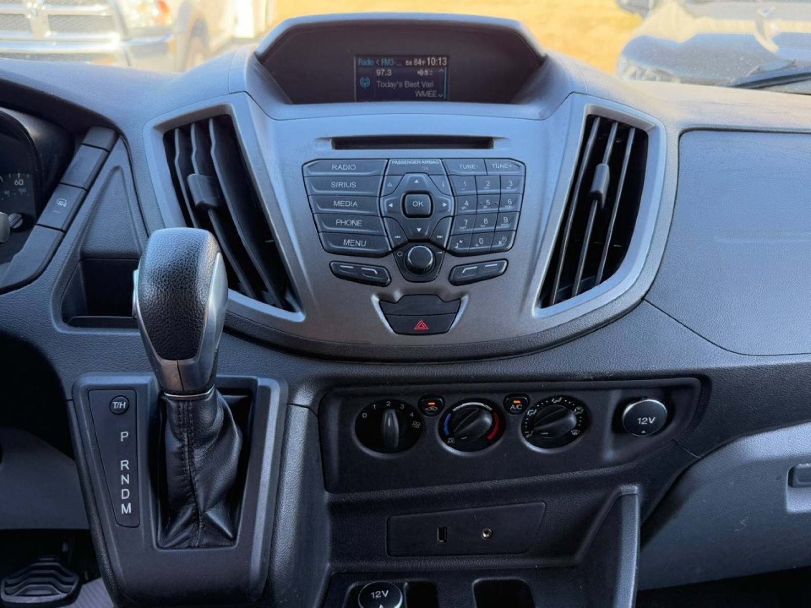 2015 Ford Transit-250 T-250 130