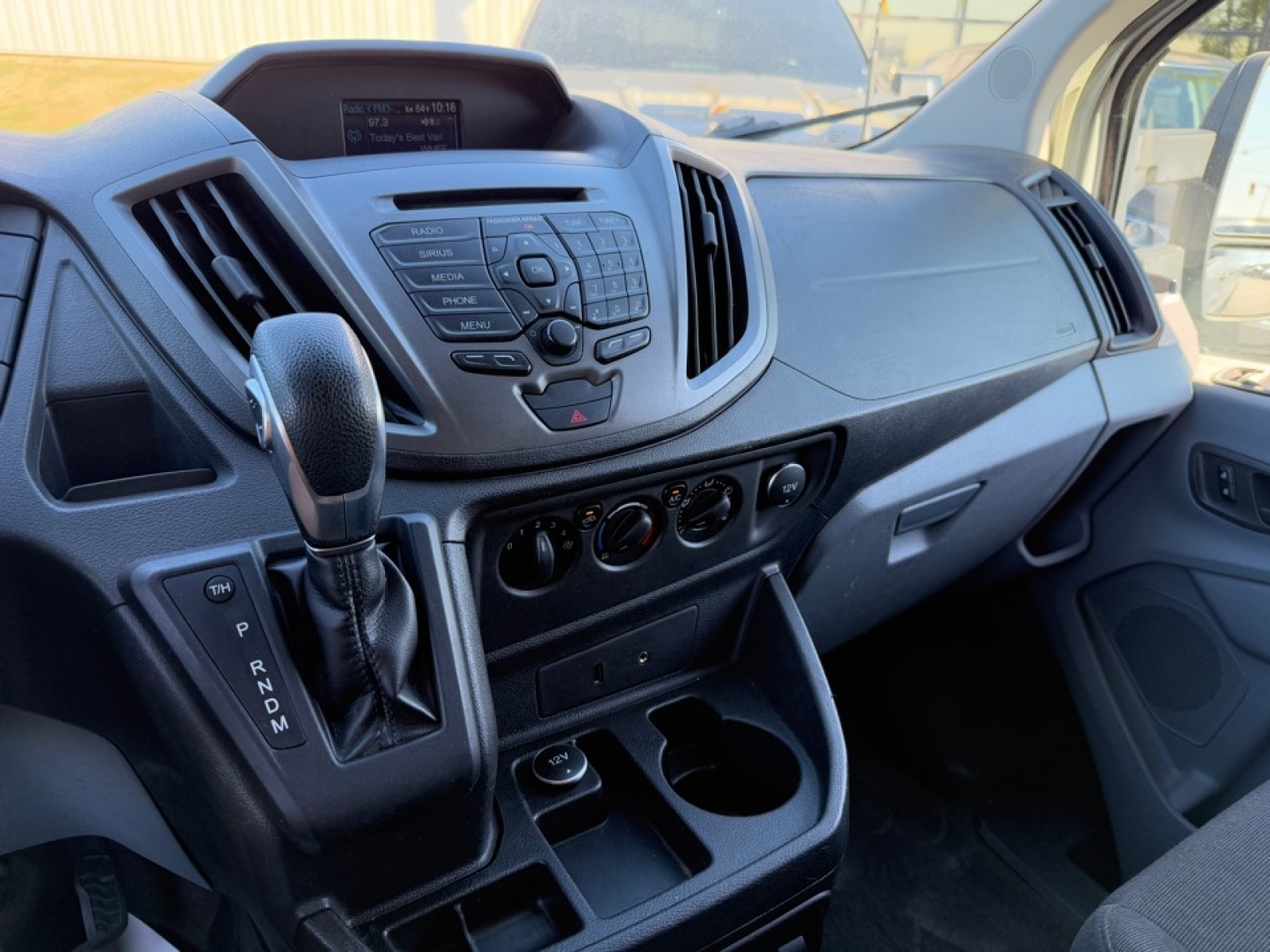 2015 Ford Transit-250 T-250 130