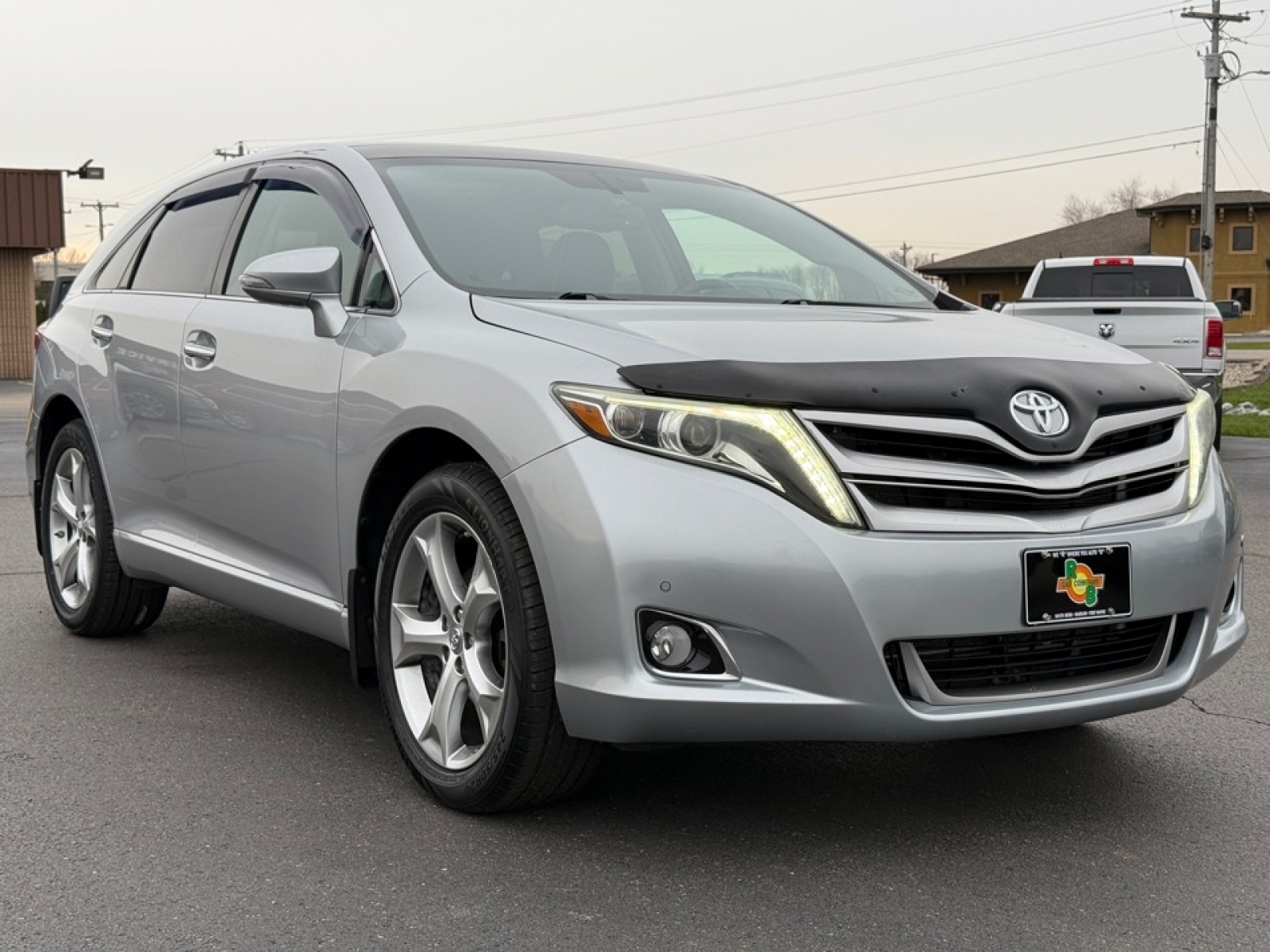 2015 Toyota Venza image