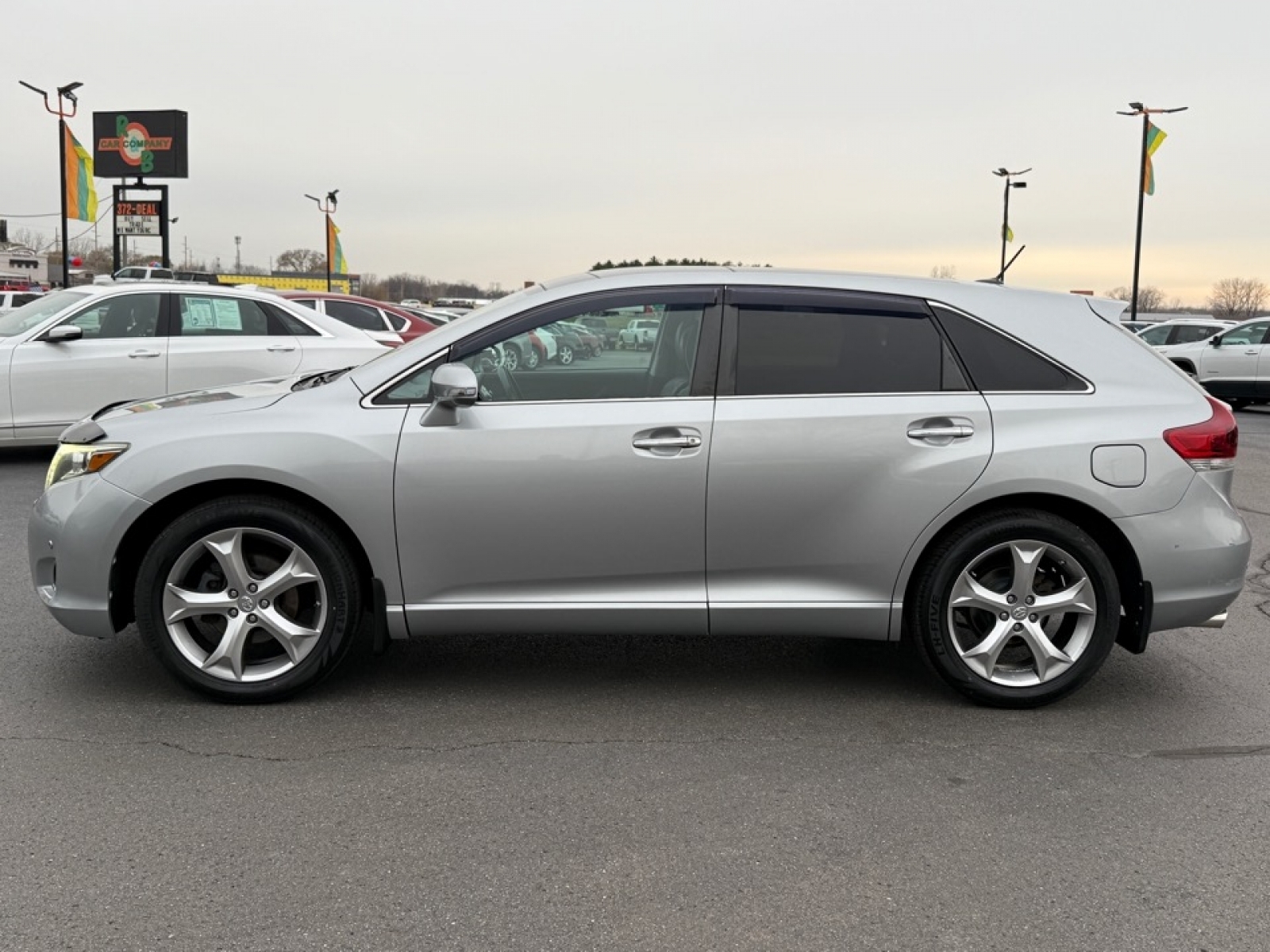 2015 Toyota Venza image