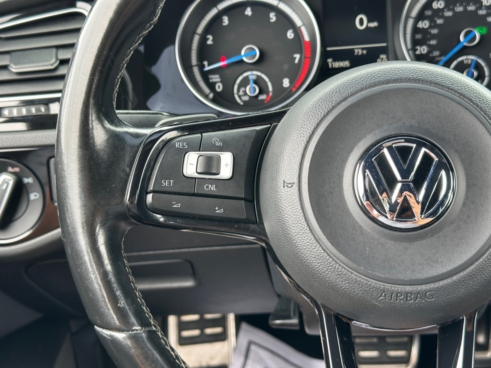 2015 Volkswagen Golf R Hatchback