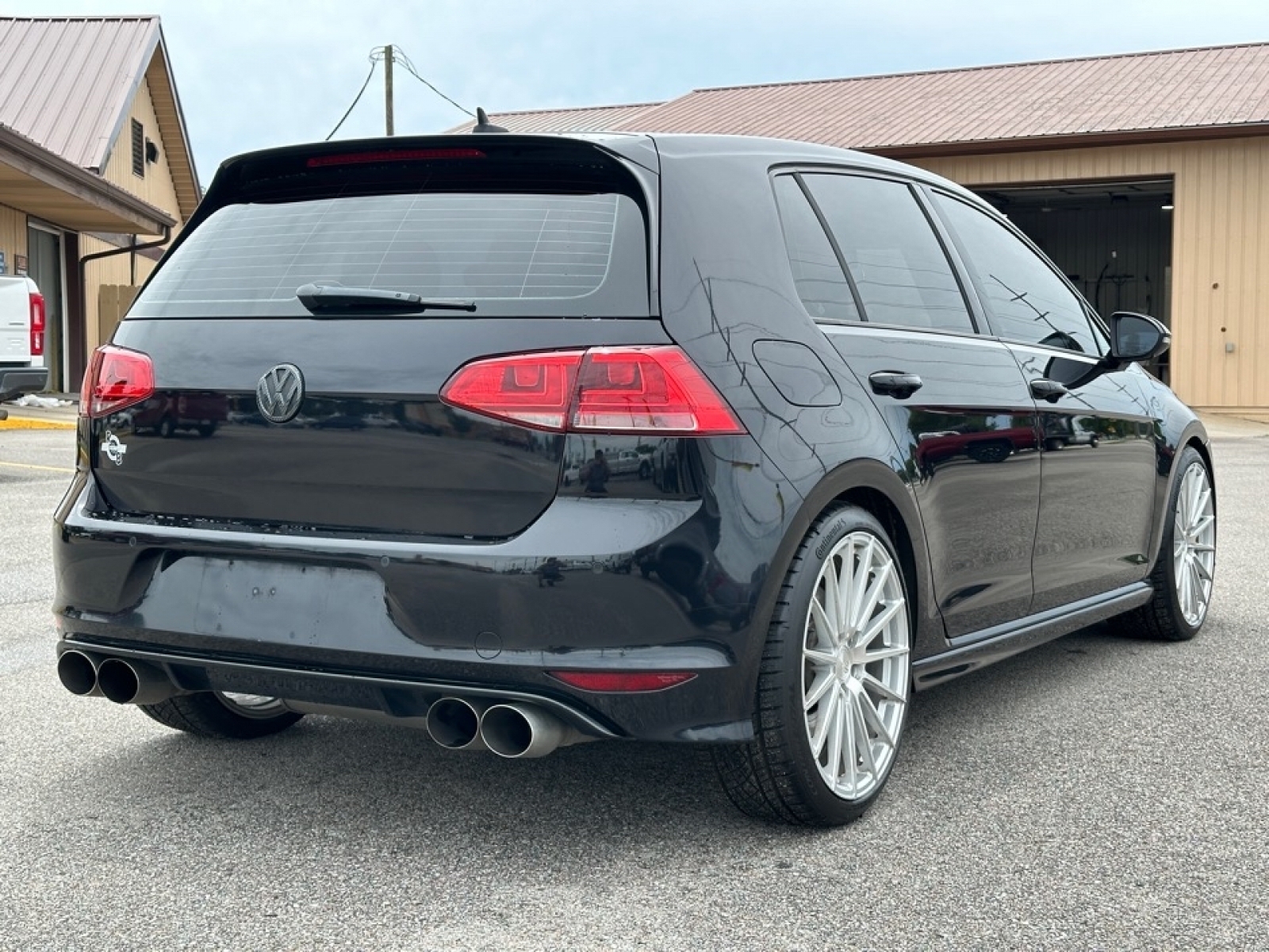 2015 Volkswagen Golf R Hatchback