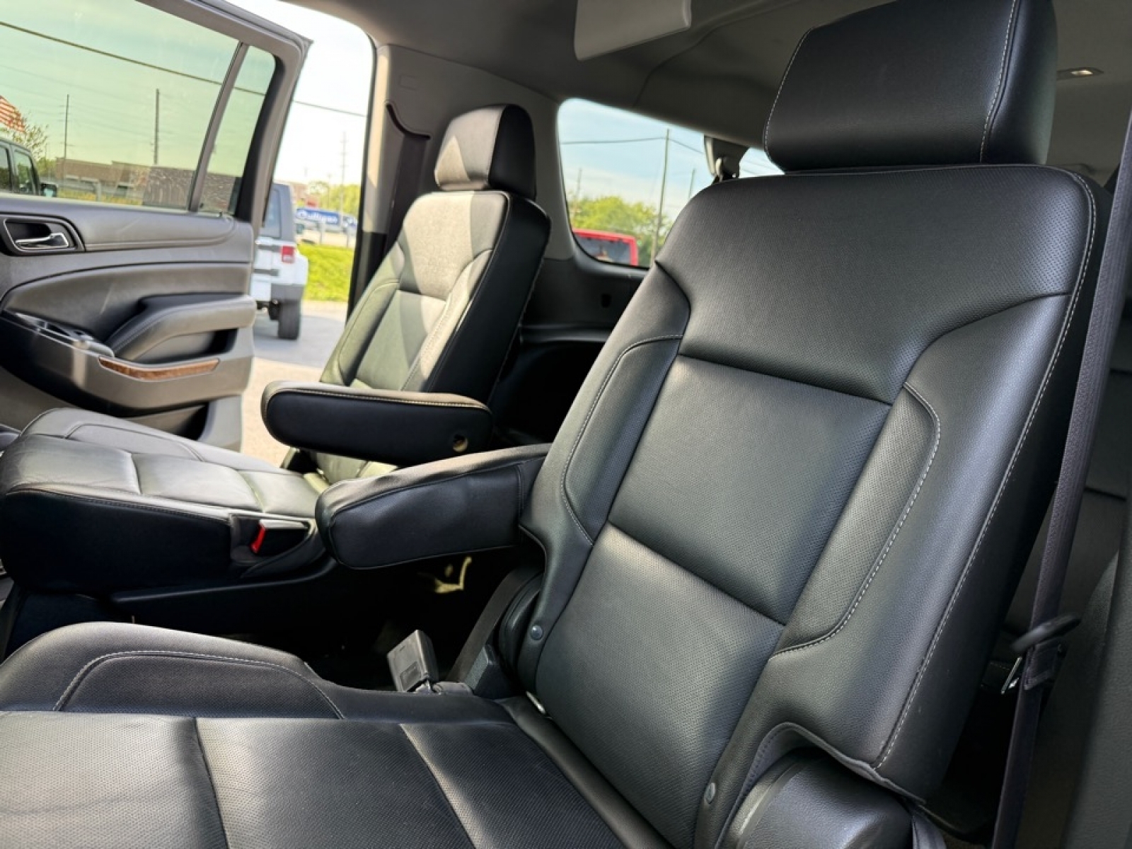 2016 Chevrolet Suburban LTZ, 38519A, Photo