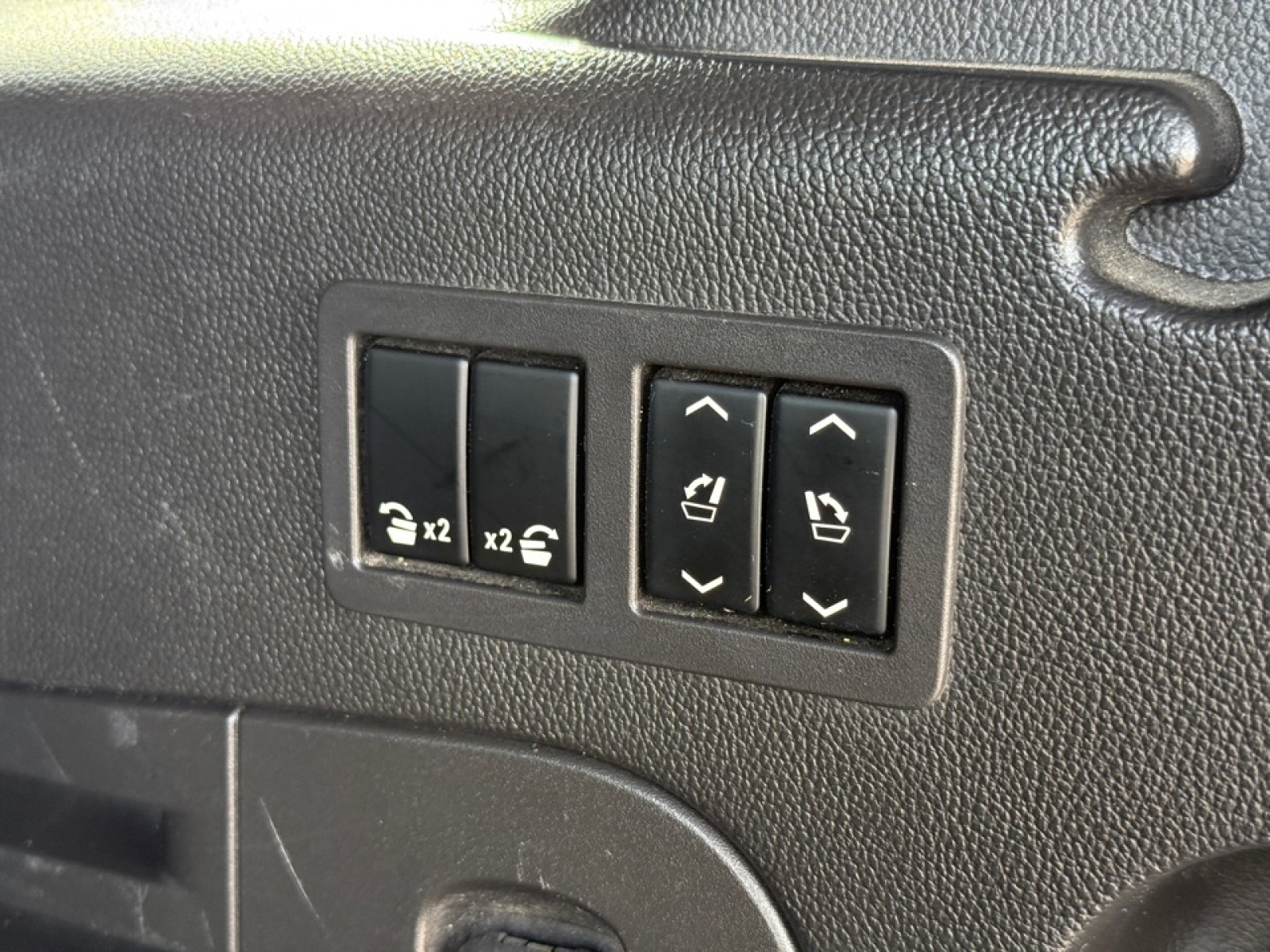 2016 Chevrolet Suburban LTZ, 38519A, Photo