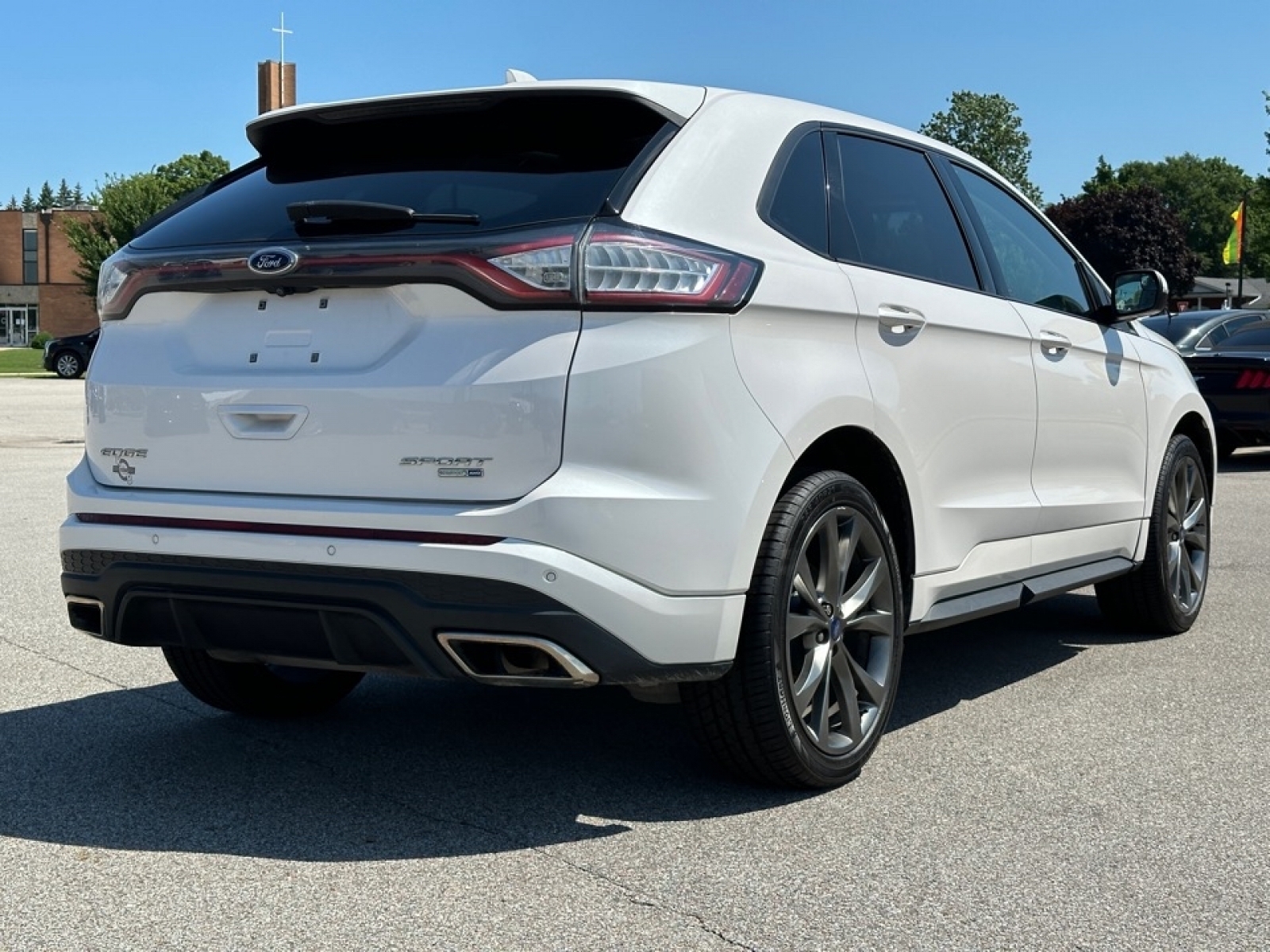 2016 Ford Edge