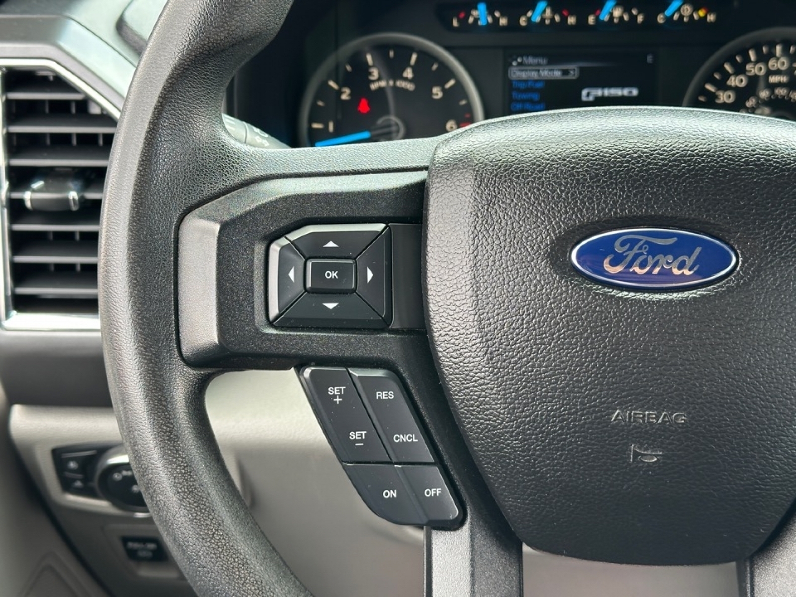 2016 Ford F-150 image