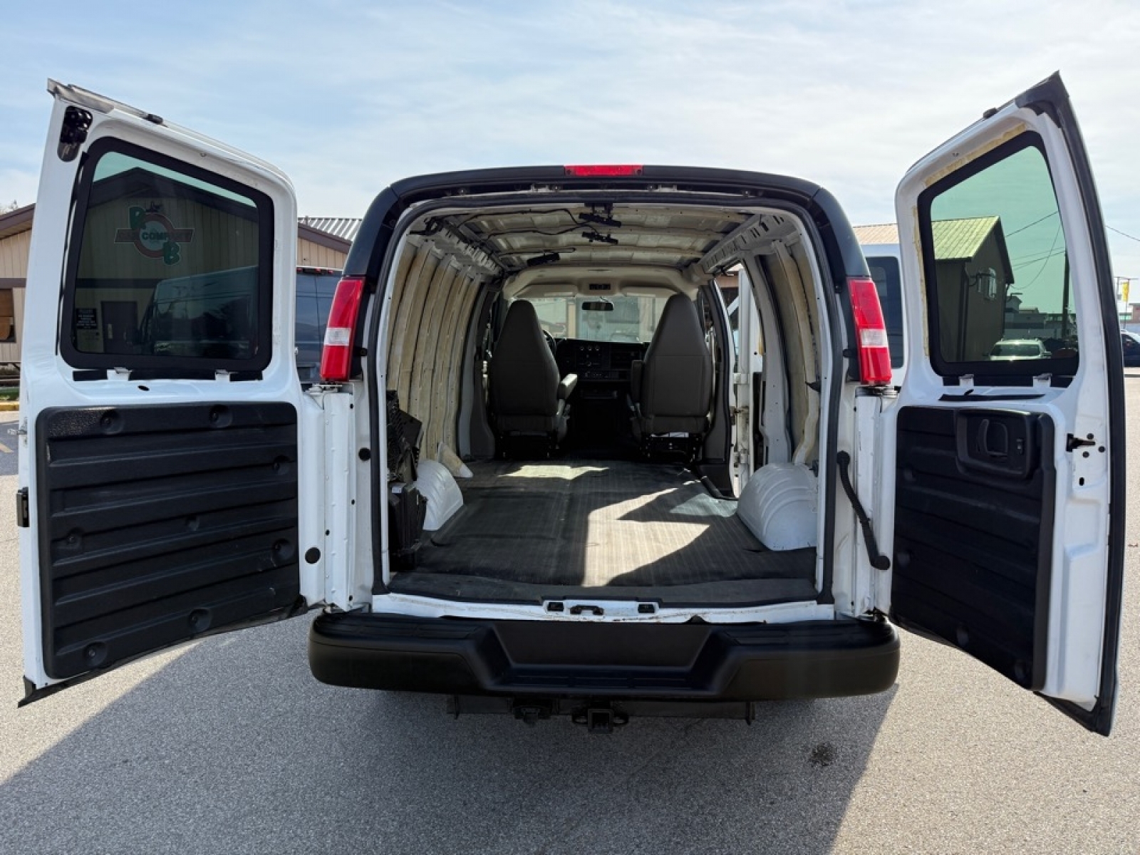 2016 GMC Savana 3500