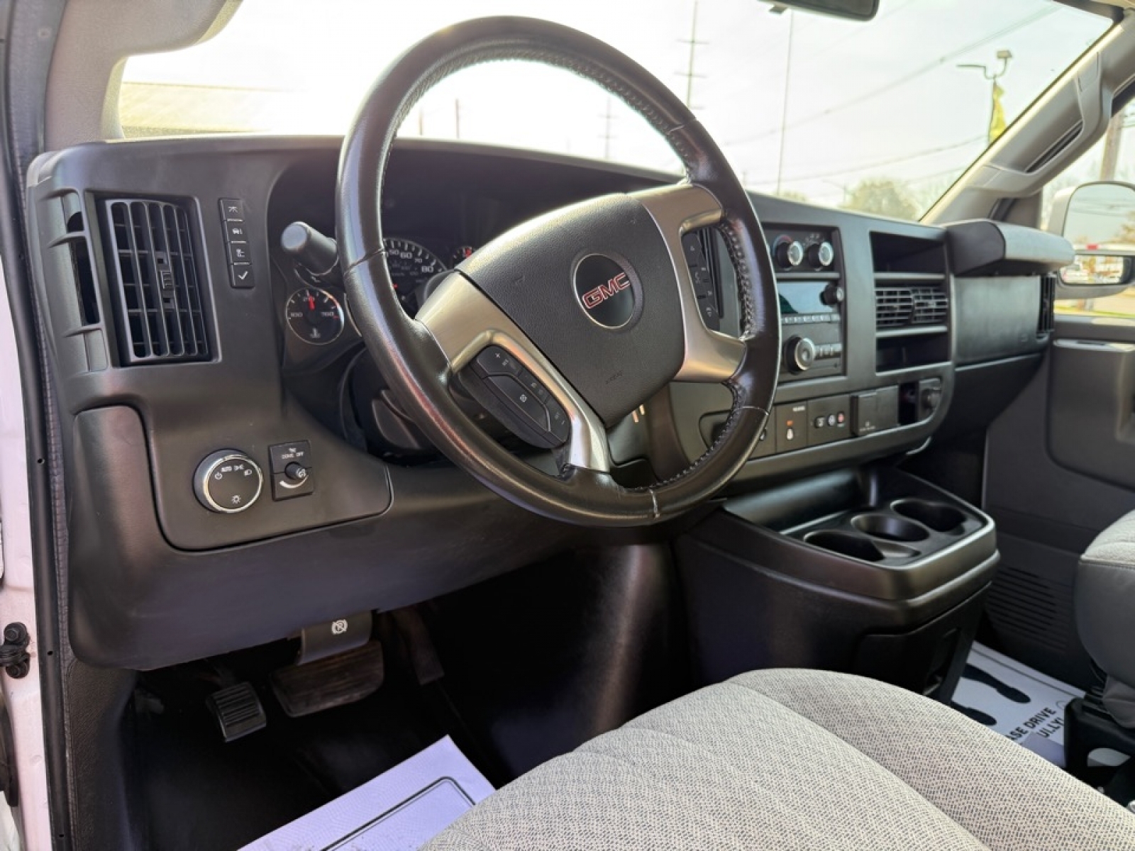 2016 GMC Savana 3500