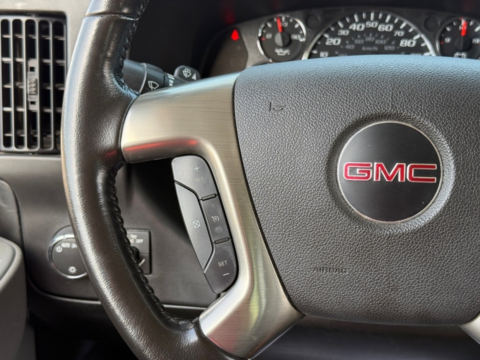 2016 GMC Savana 3500