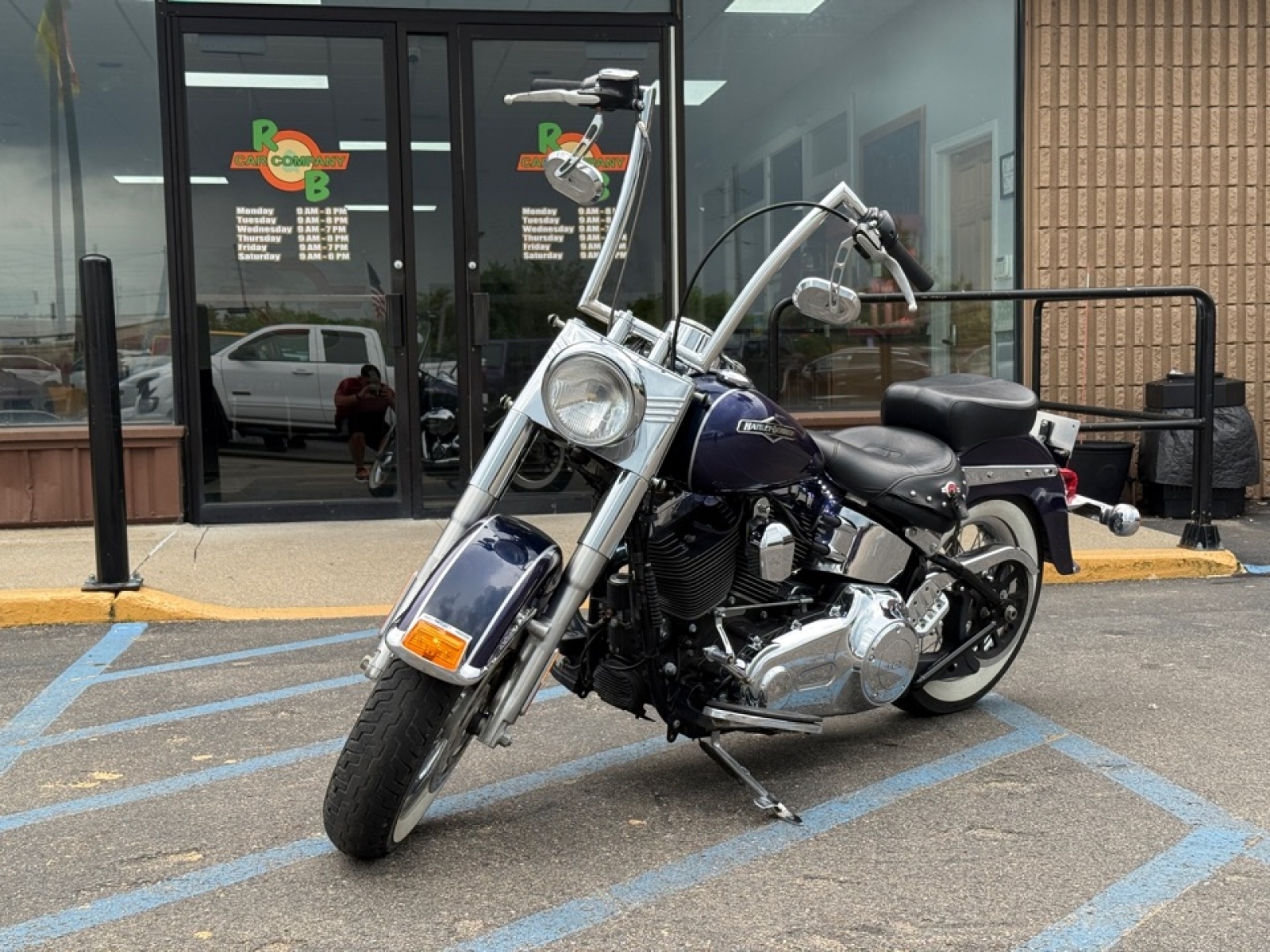 2016 HARLEY DAVIDSON HERITAGE CLASSIC FLSTC, 36158A, Photo