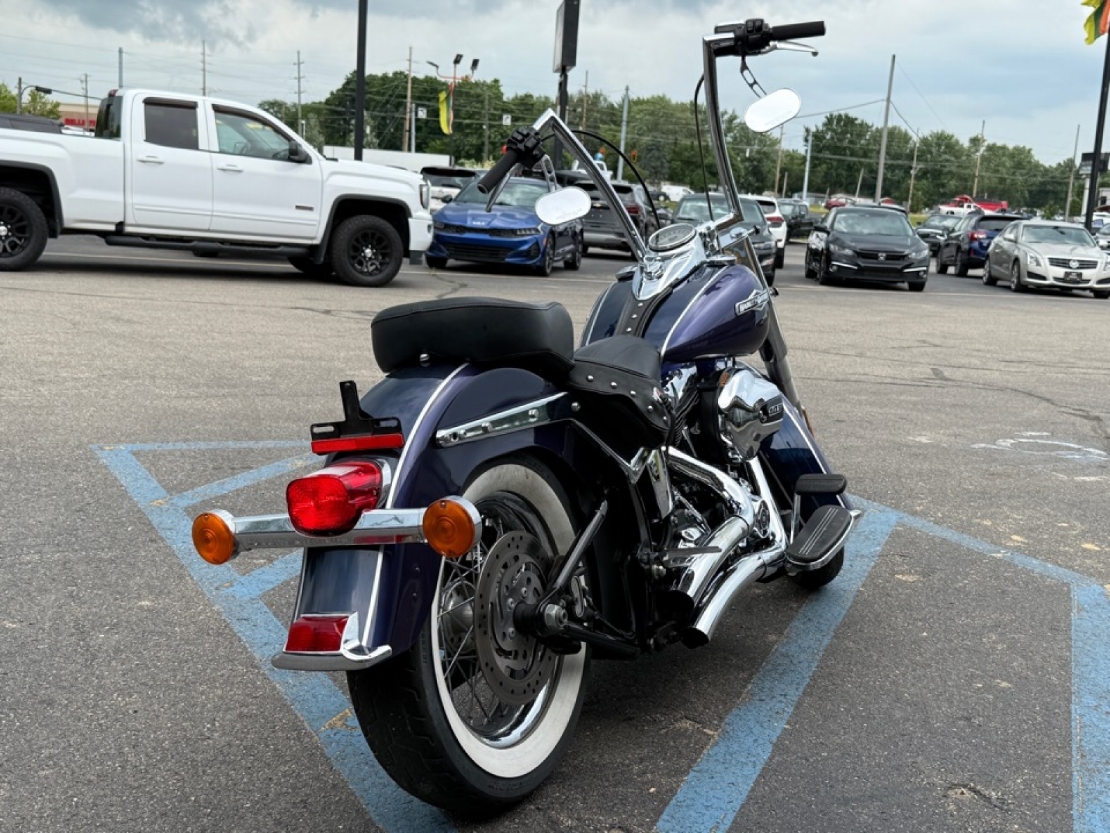 2016 HARLEY DAVIDSON HERITAGE CLASSIC FLSTC, 36158A, Photo