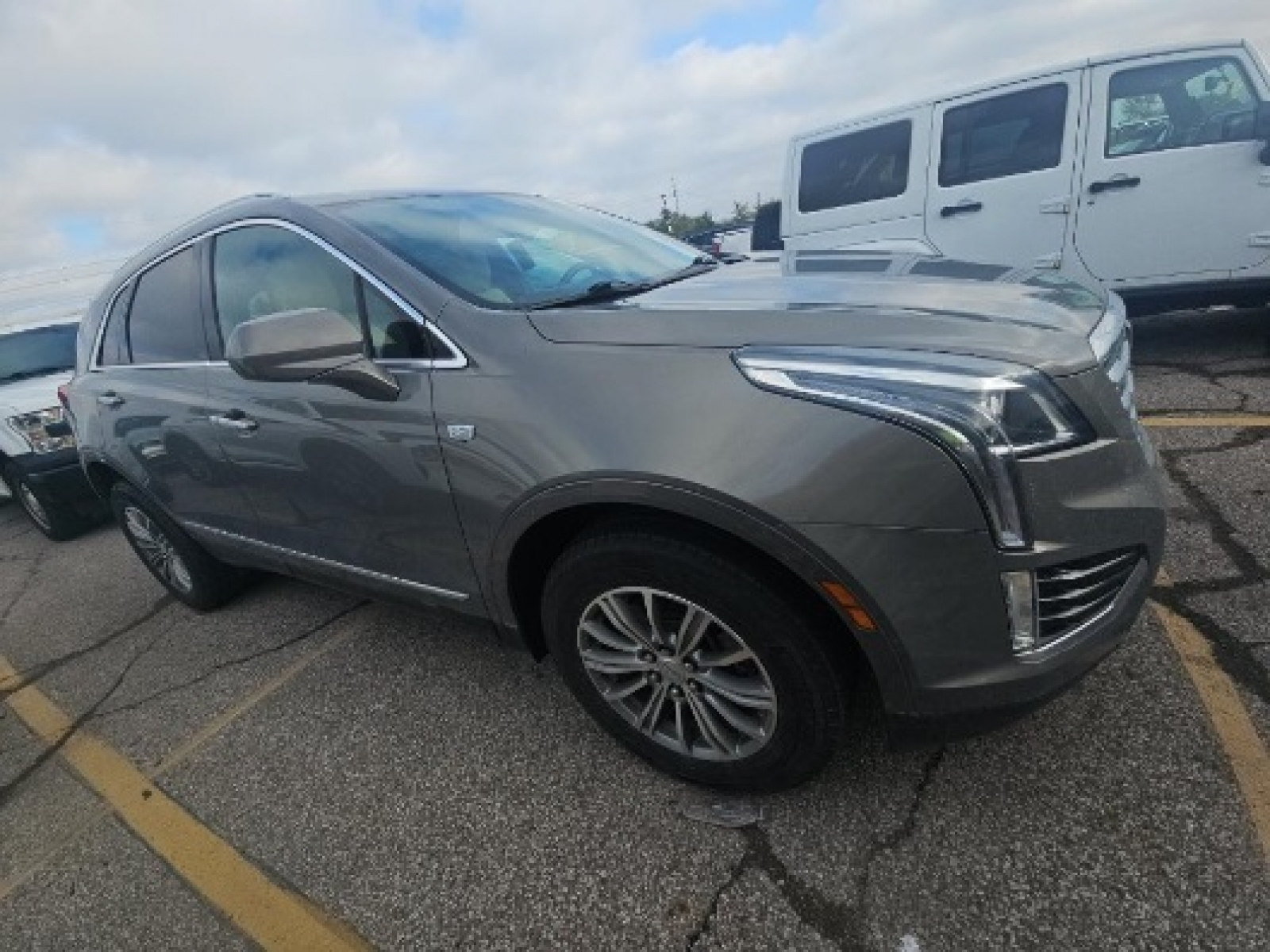 2017 Cadillac XT5 image