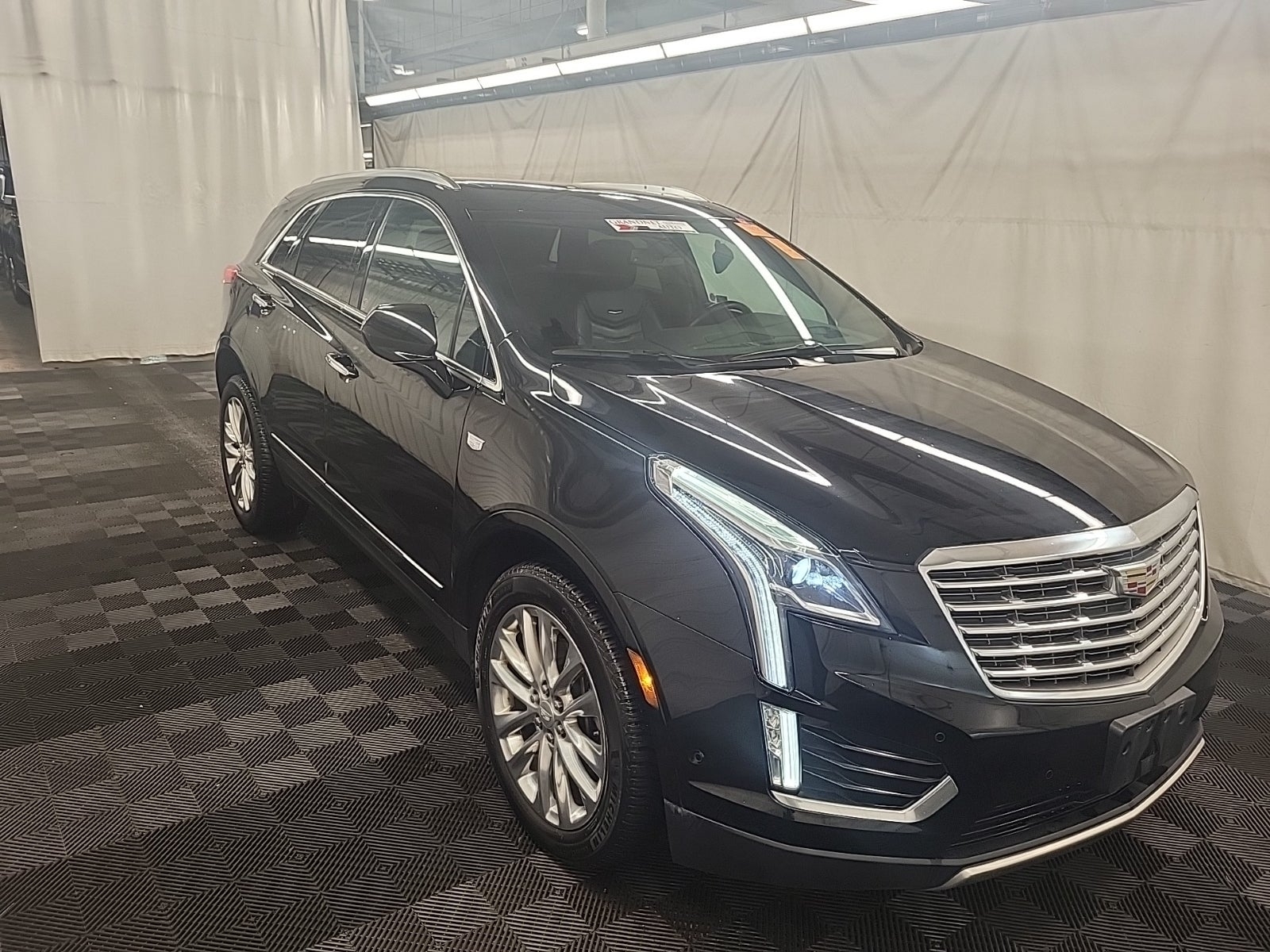 2017 Cadillac XT5 image