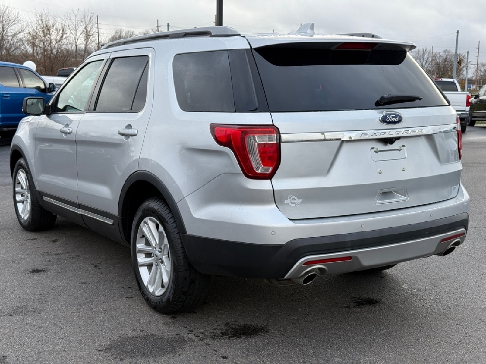 2017 Ford Explorer image