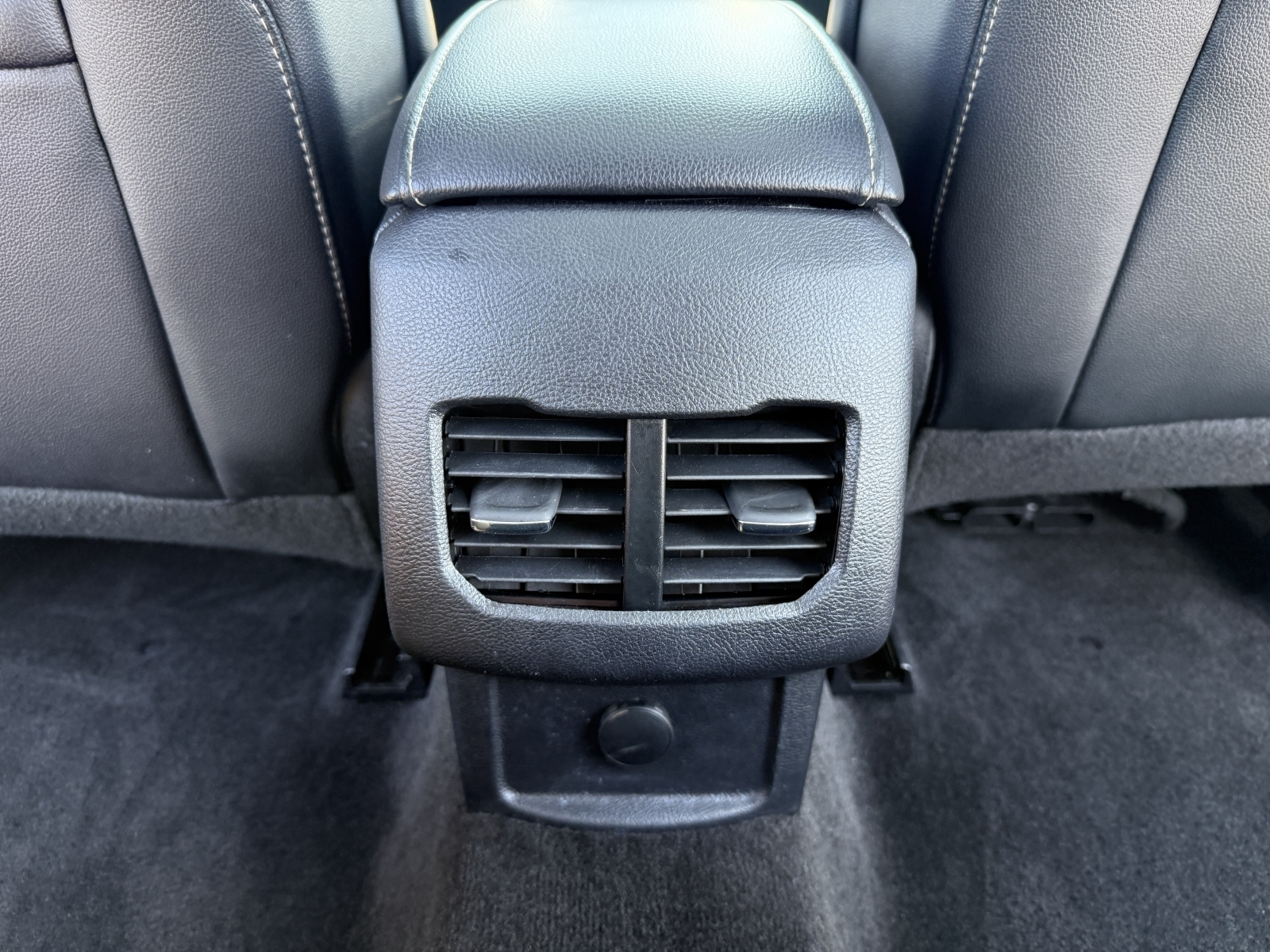 2017 Ford Fusion SE, 38649, Photo