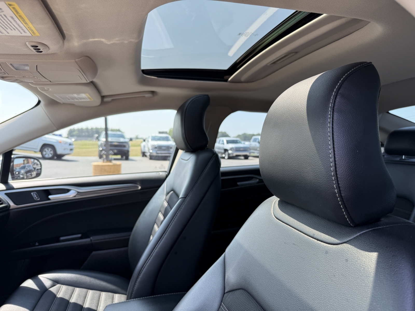 2017 Ford Fusion SE, 38649, Photo