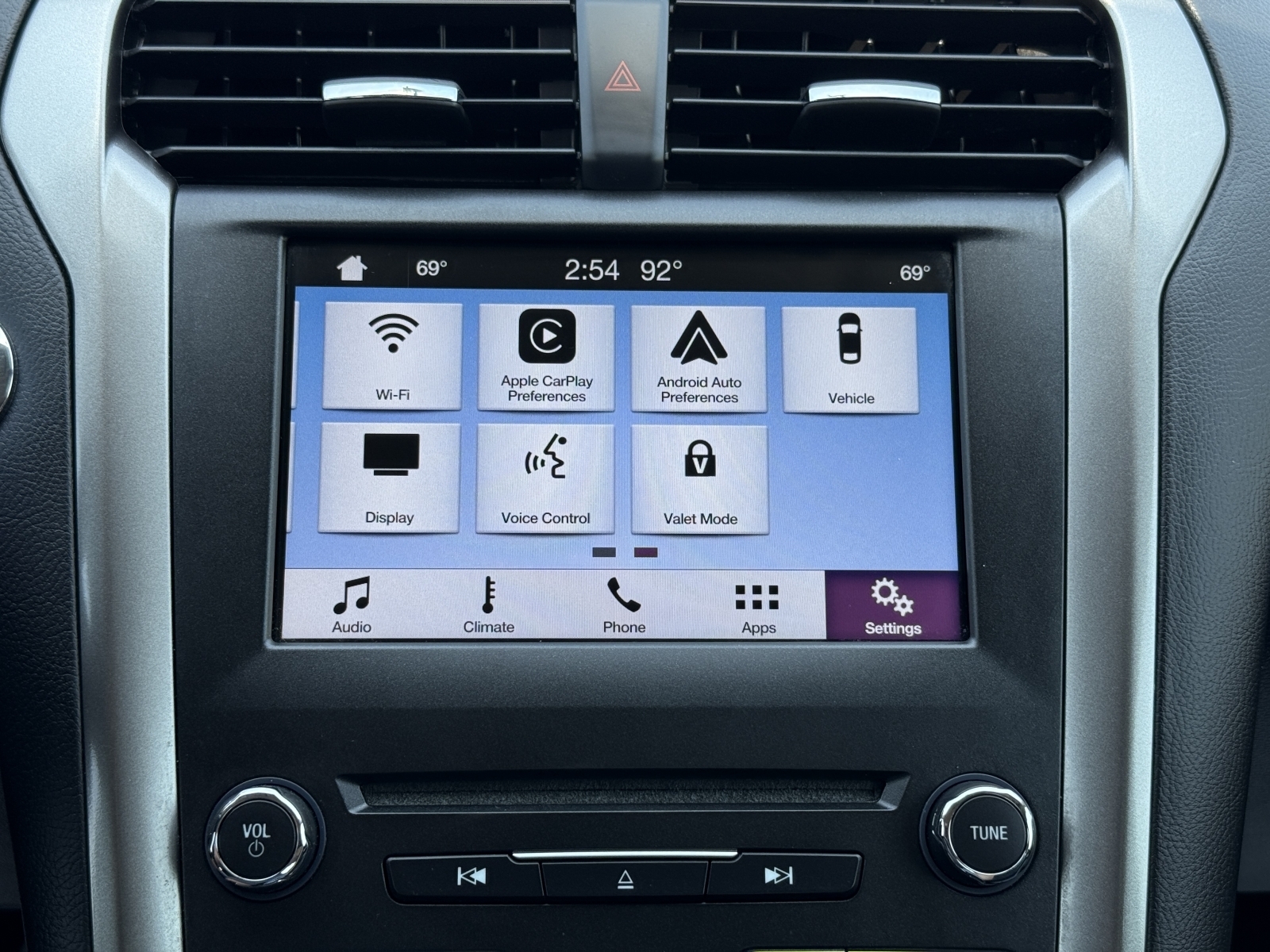 2017 Ford Fusion SE, 38649, Photo