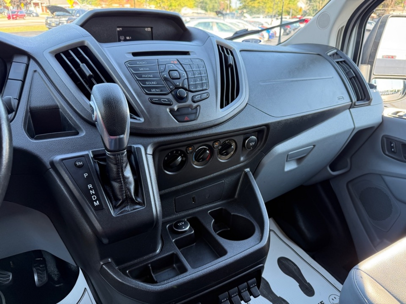 2017 Ford Transit-250 T-250 130