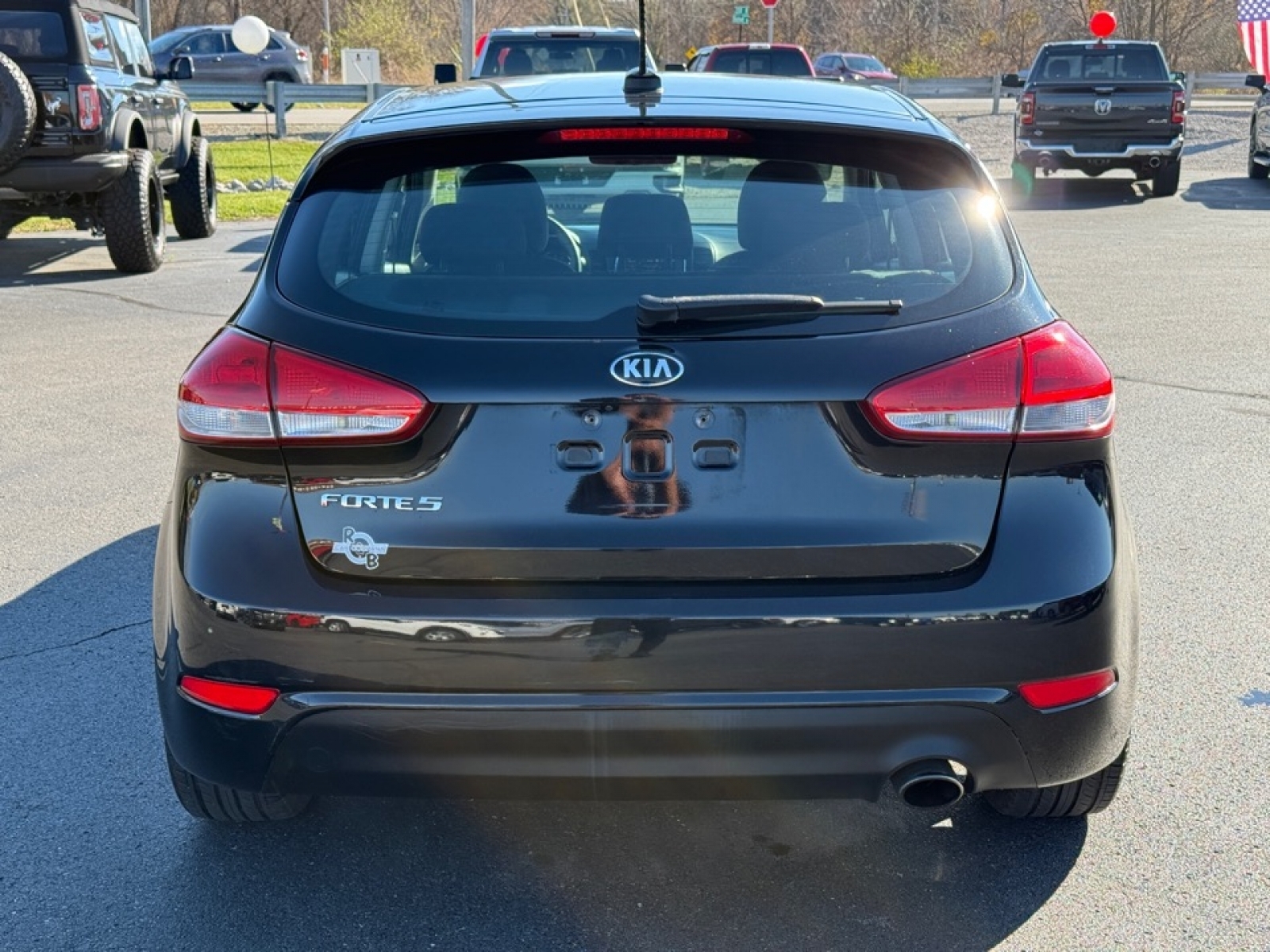 2017 Kia Forte image