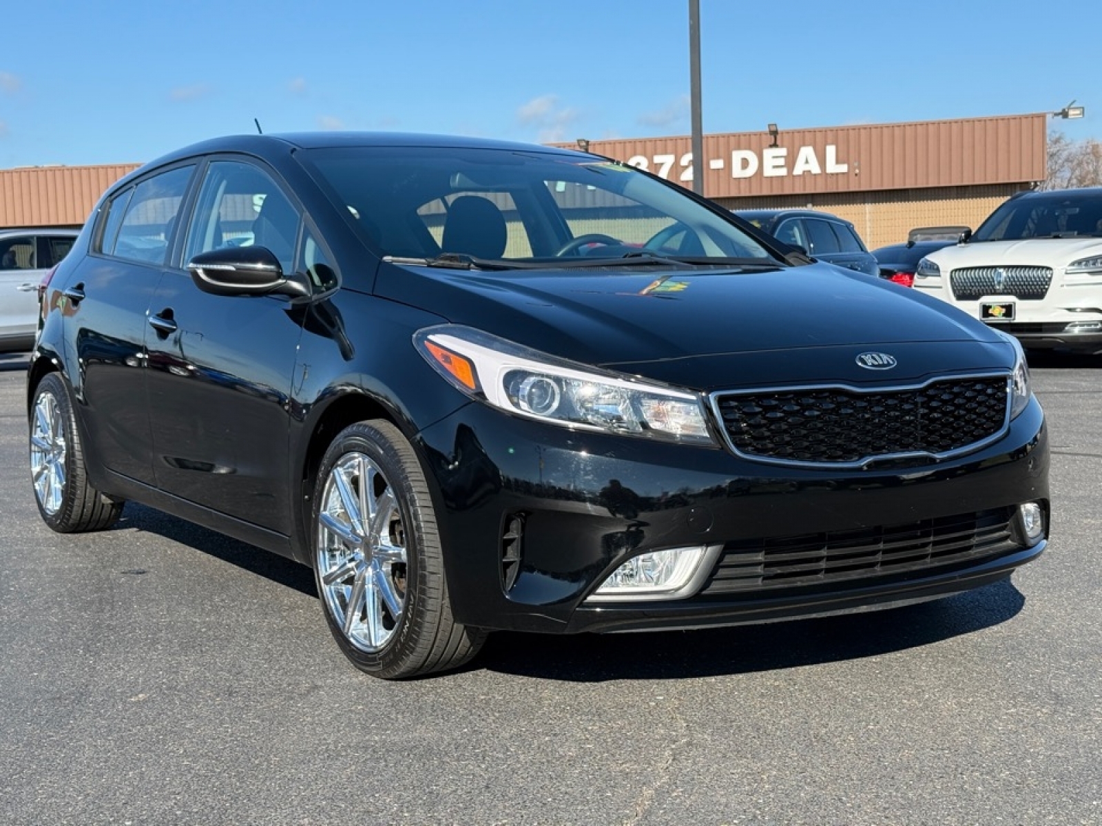 2017 Kia Forte image