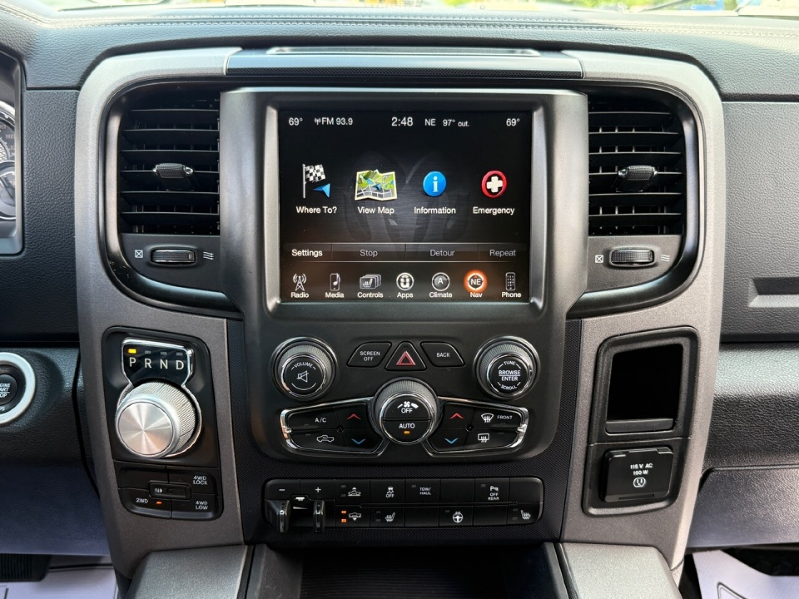 2017 Ram 1500 Rebel photo 21
